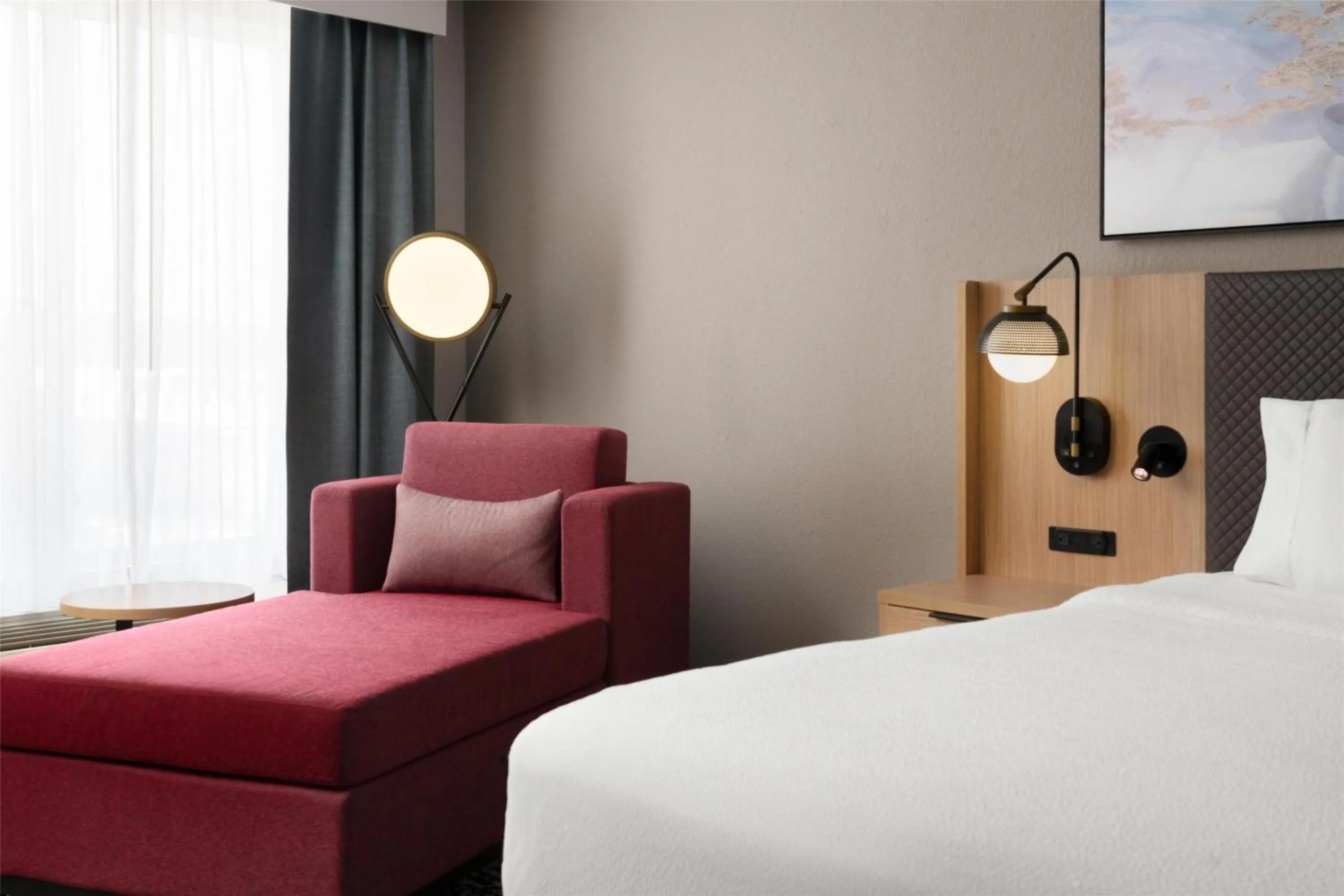 Living room, Bed in Hilton Garden Inn Richmond South/Southpark