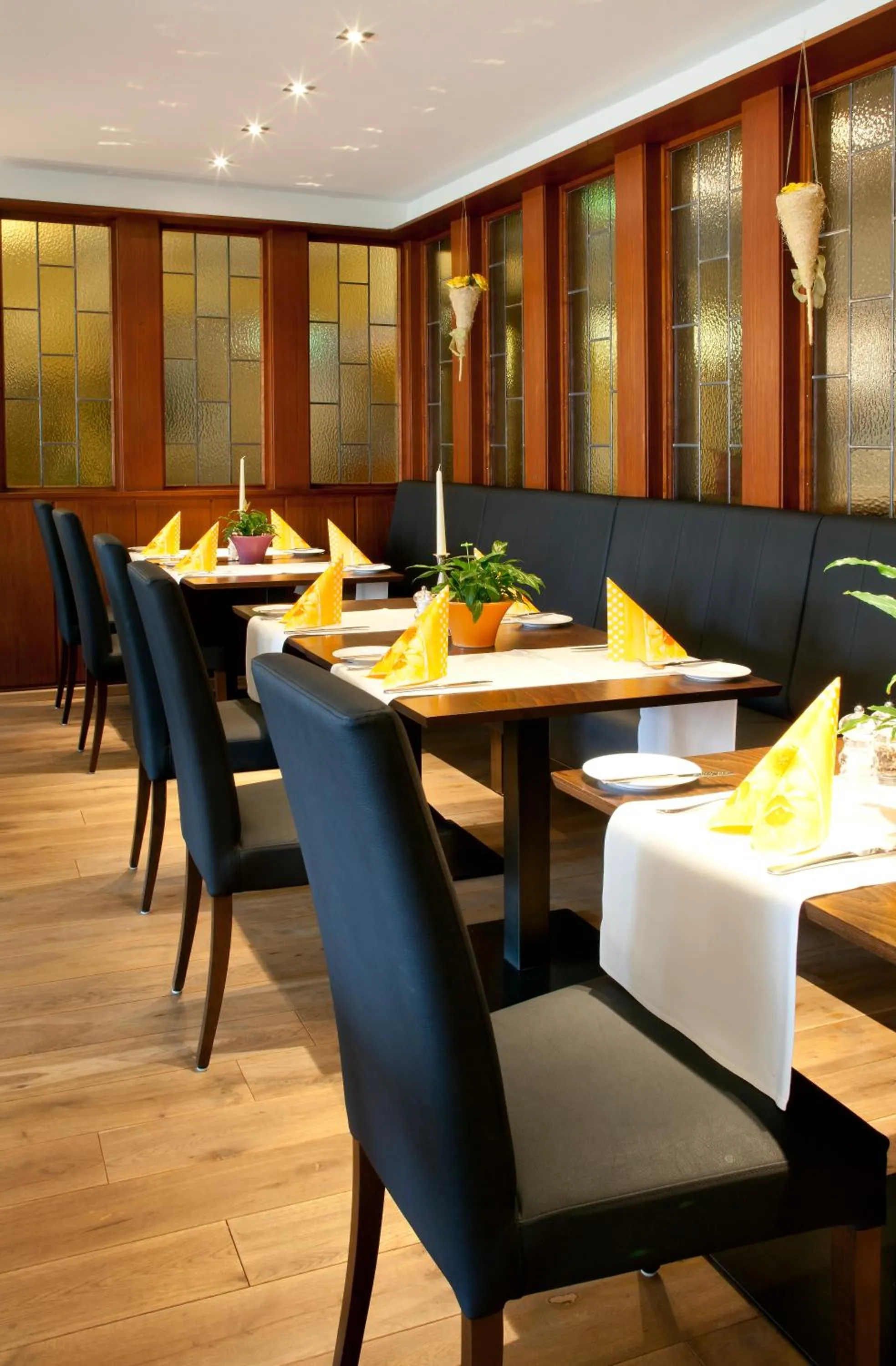 Restaurant/places to eat in AKZENT Brauerei Hotel Hirsch