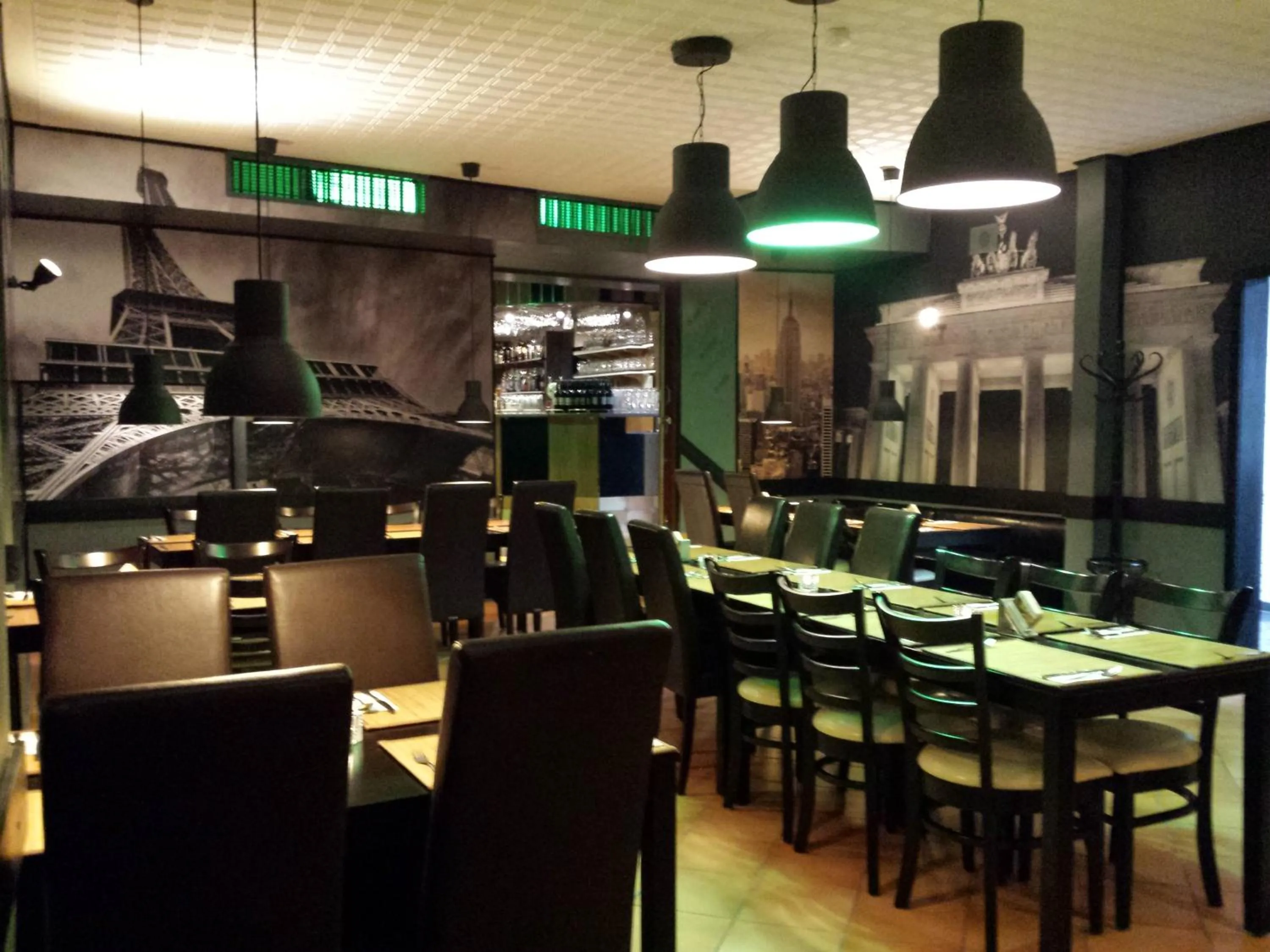 Restaurant/places to eat in Rheinhotel Lilie