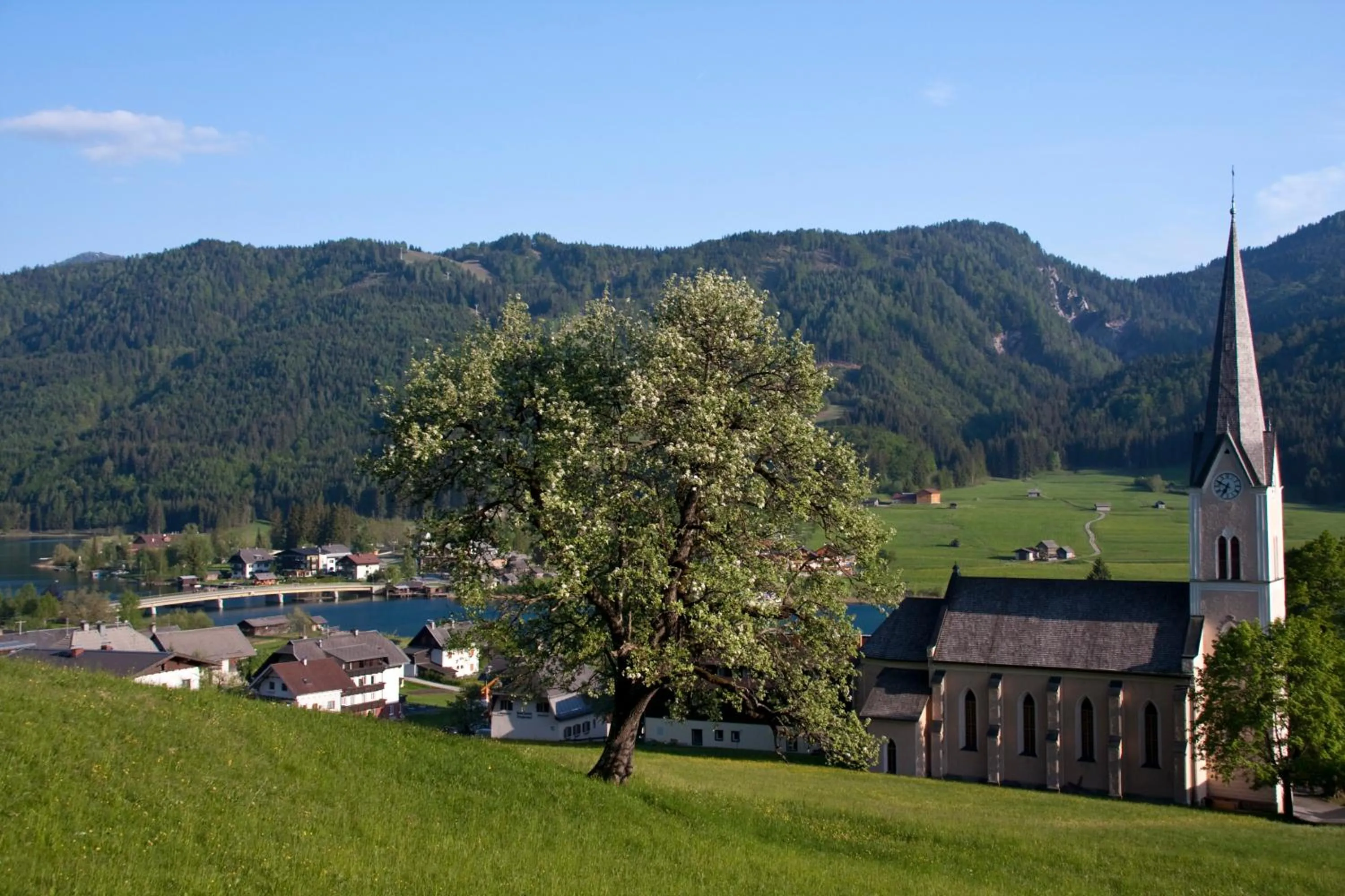 Property building in Haus Lackner am Weissensee in Kärnten