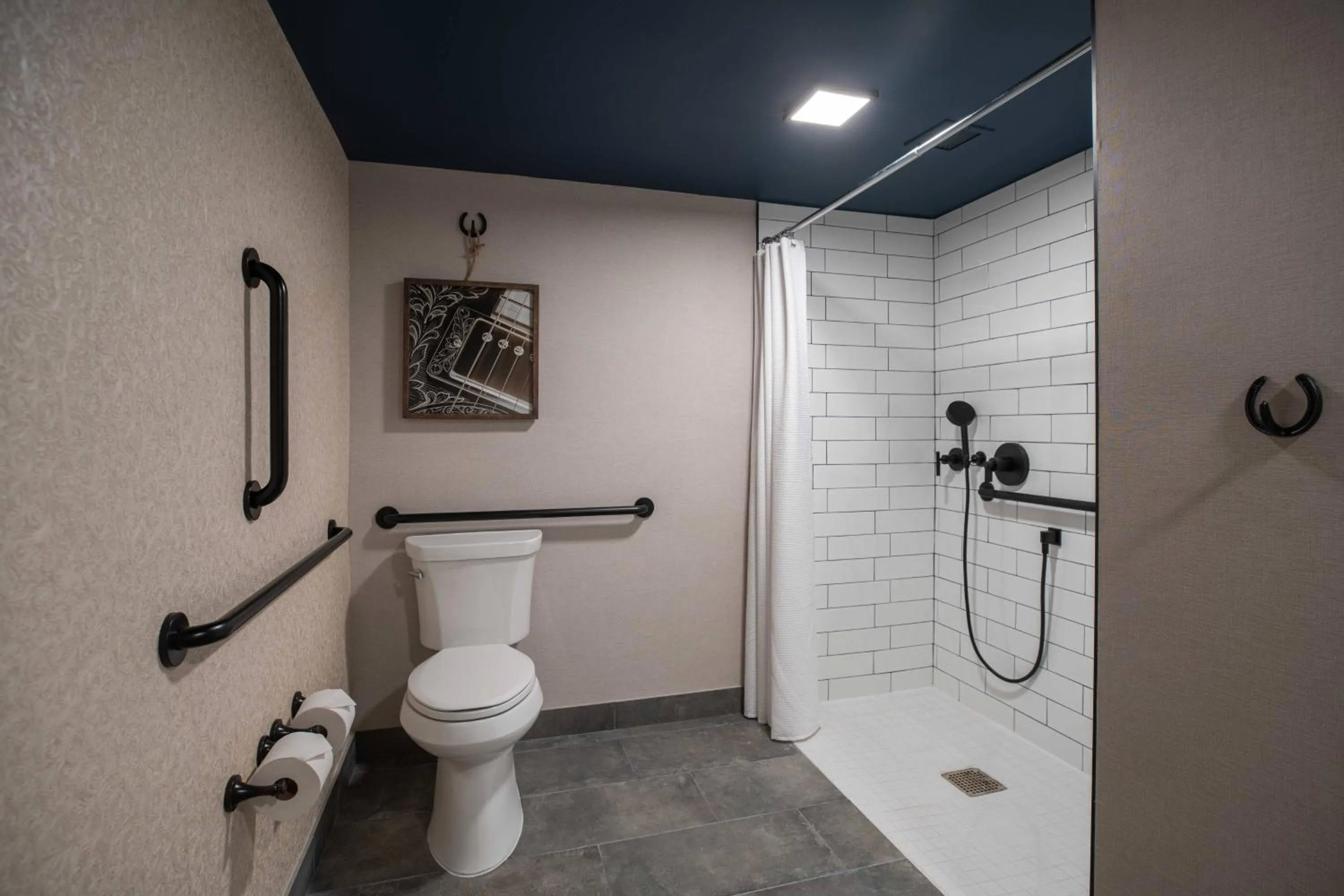 Bathroom in Renaissance Dallas Addison