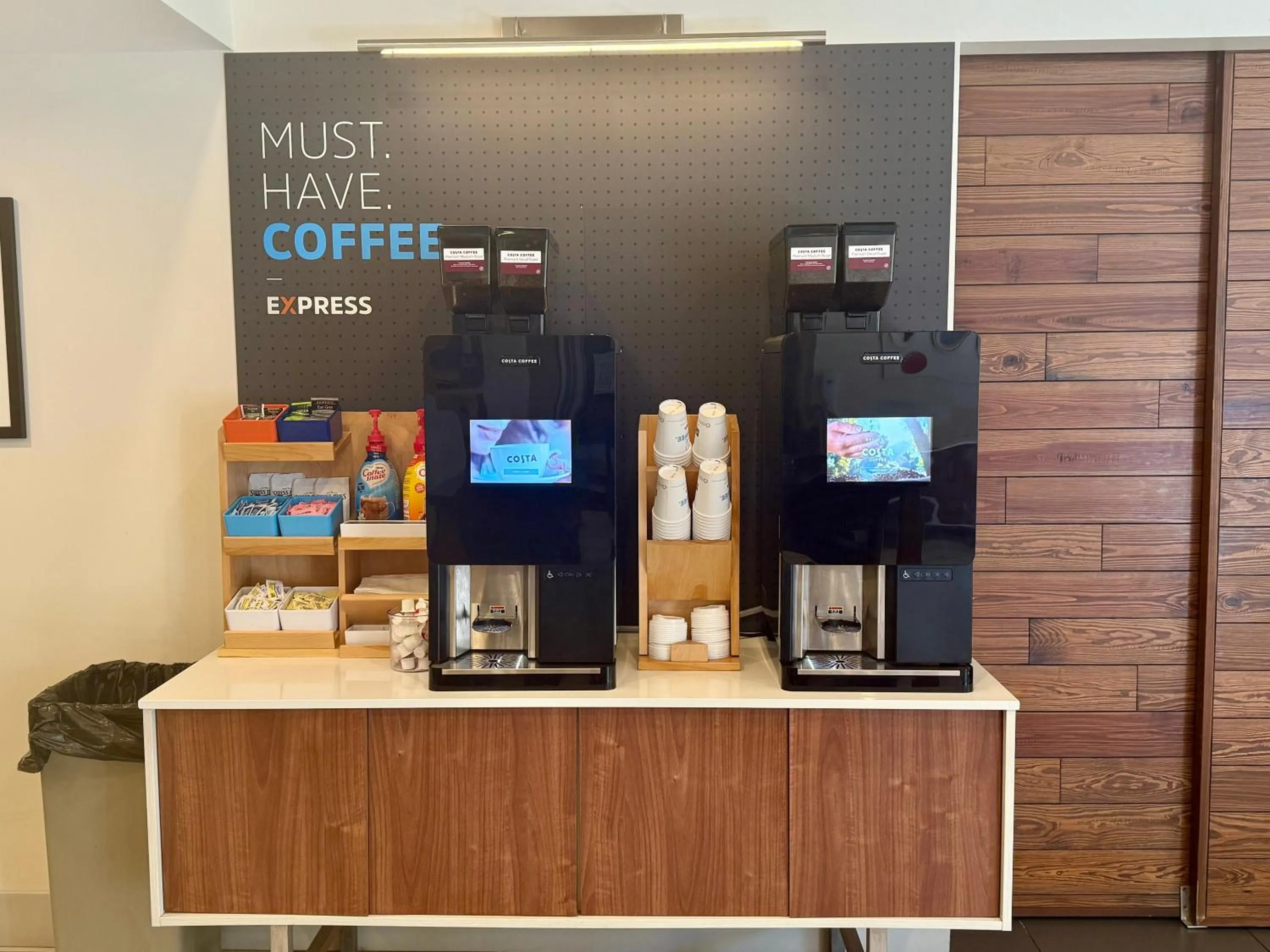 Breakfast in Holiday Inn Express South Burlington by IHG