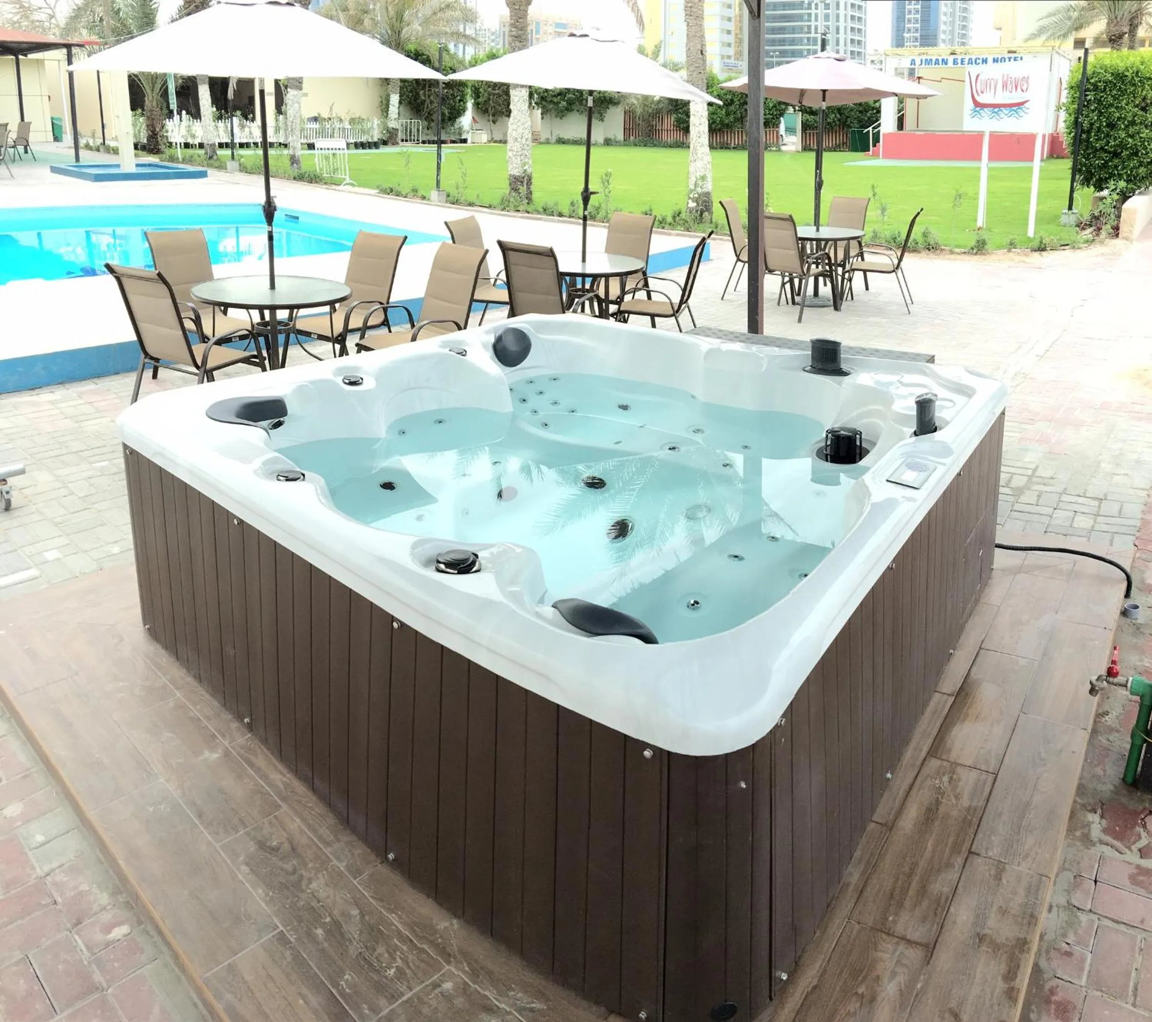 Area and facilities in Ajman Beach Hotel