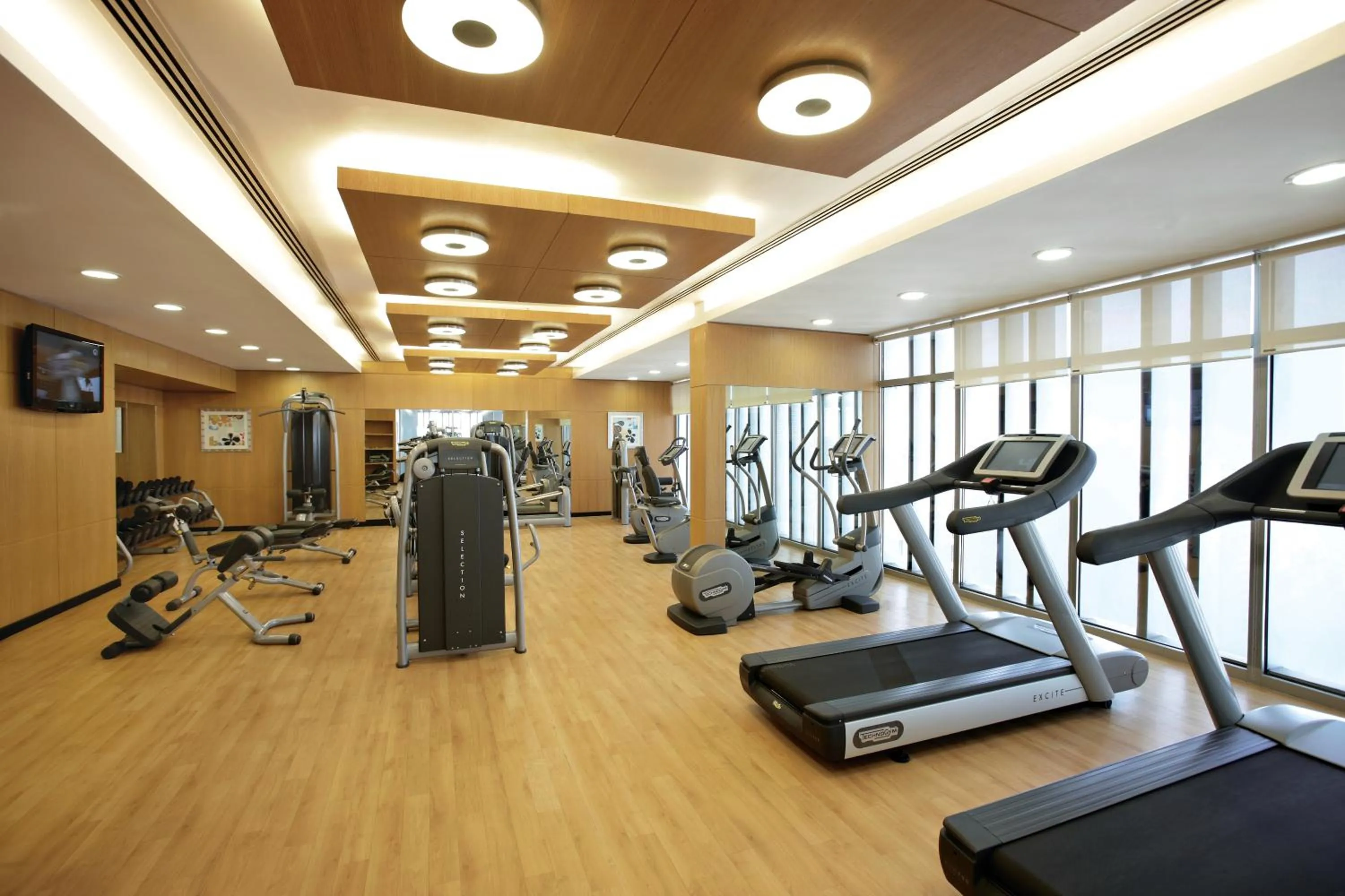 Fitness centre/facilities in Hala Arjaan by Rotana, Deluxe Hotel Apartments