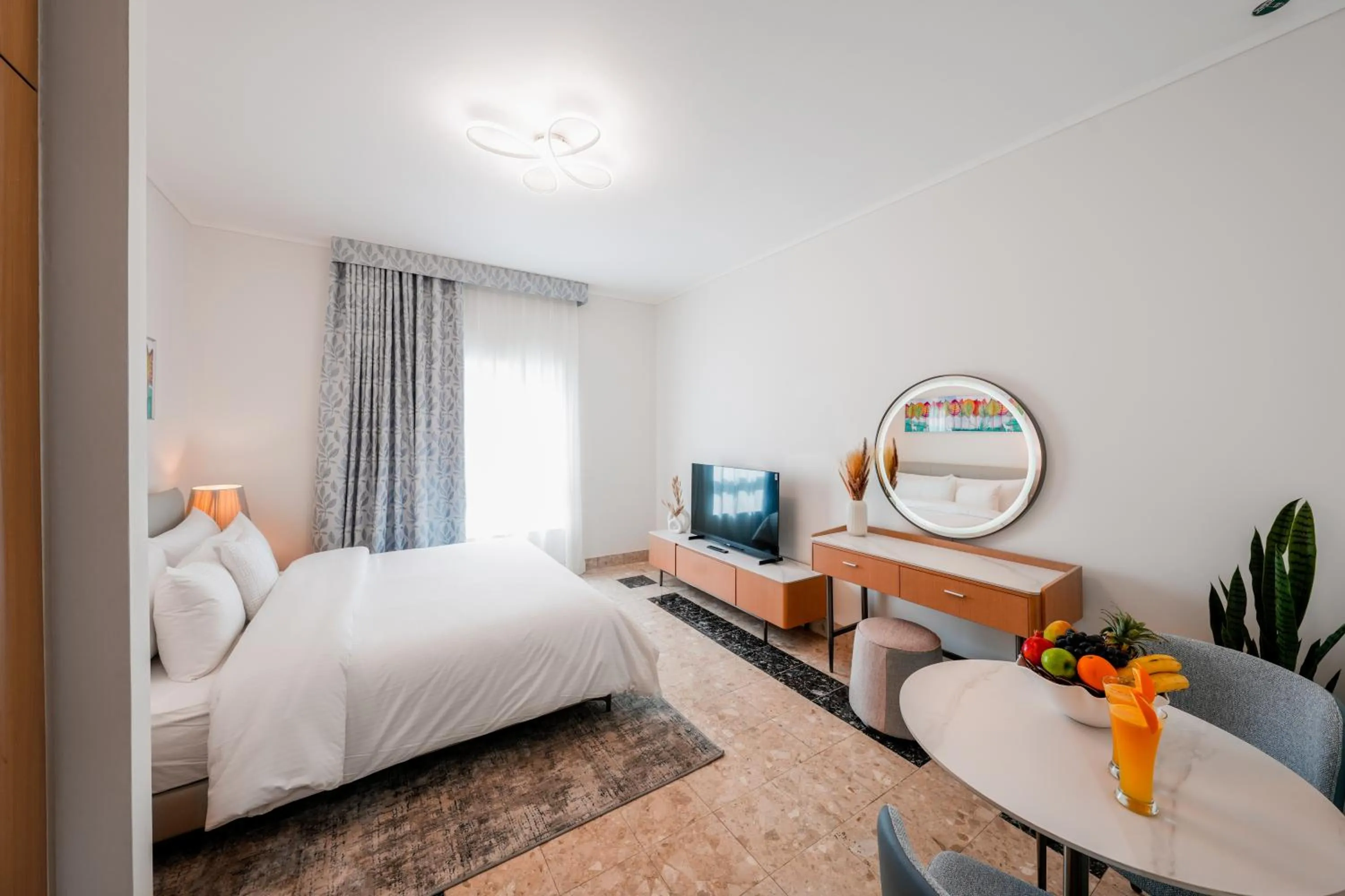 Bedroom, Bed in Al Bustan Centre & Residence