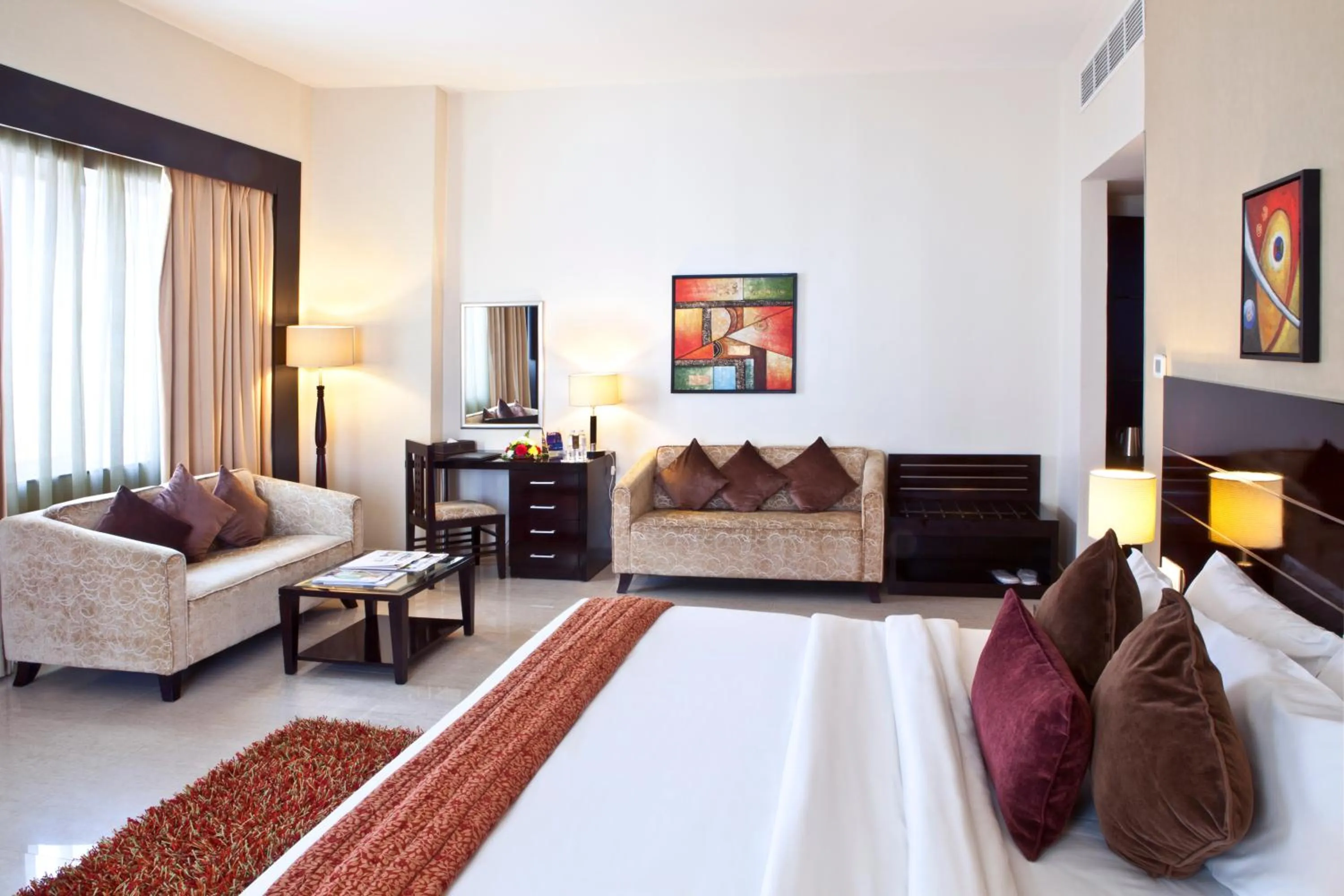 Property building, Bed in Landmark Riqqa Hotel
