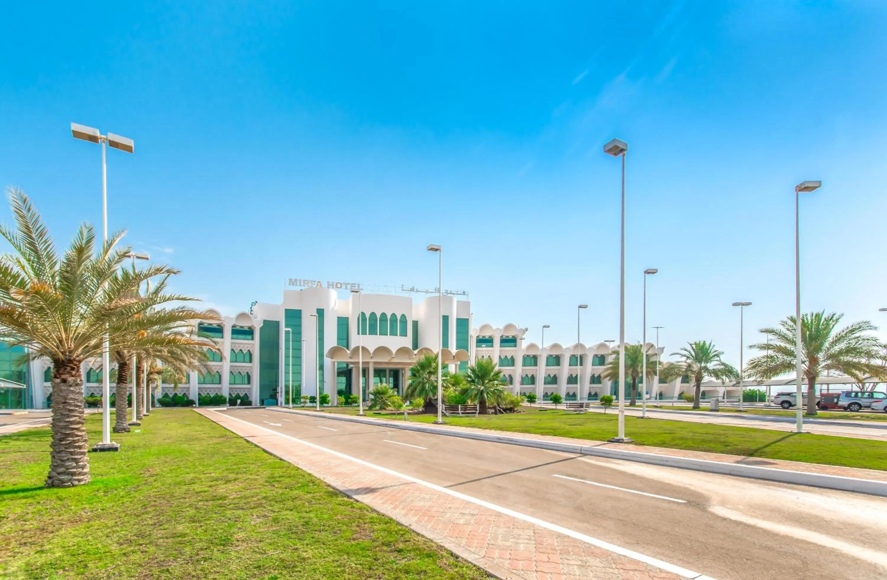 Facade/entrance in Mirfa Hotel