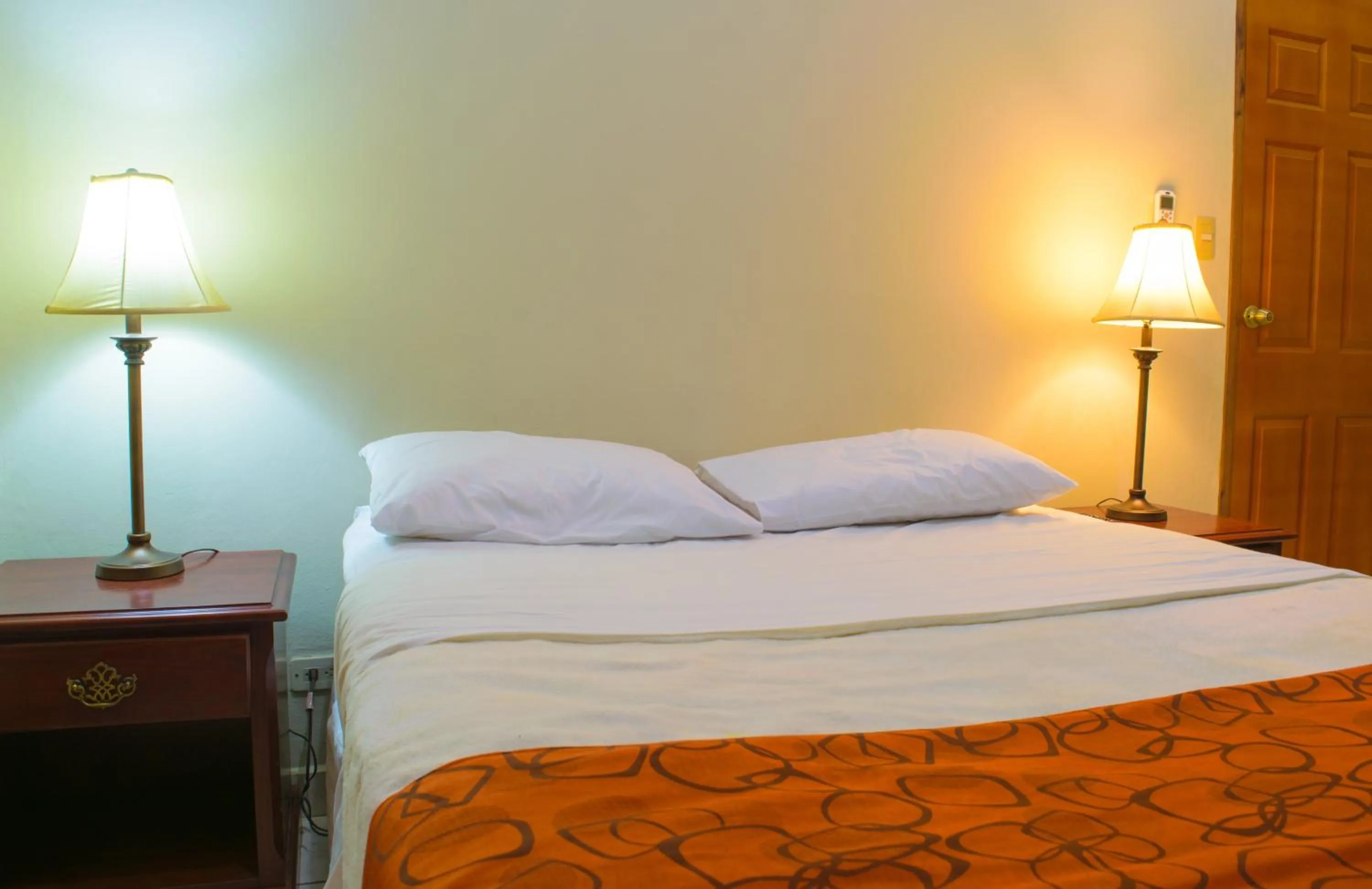 Bed in Hotel Fontana