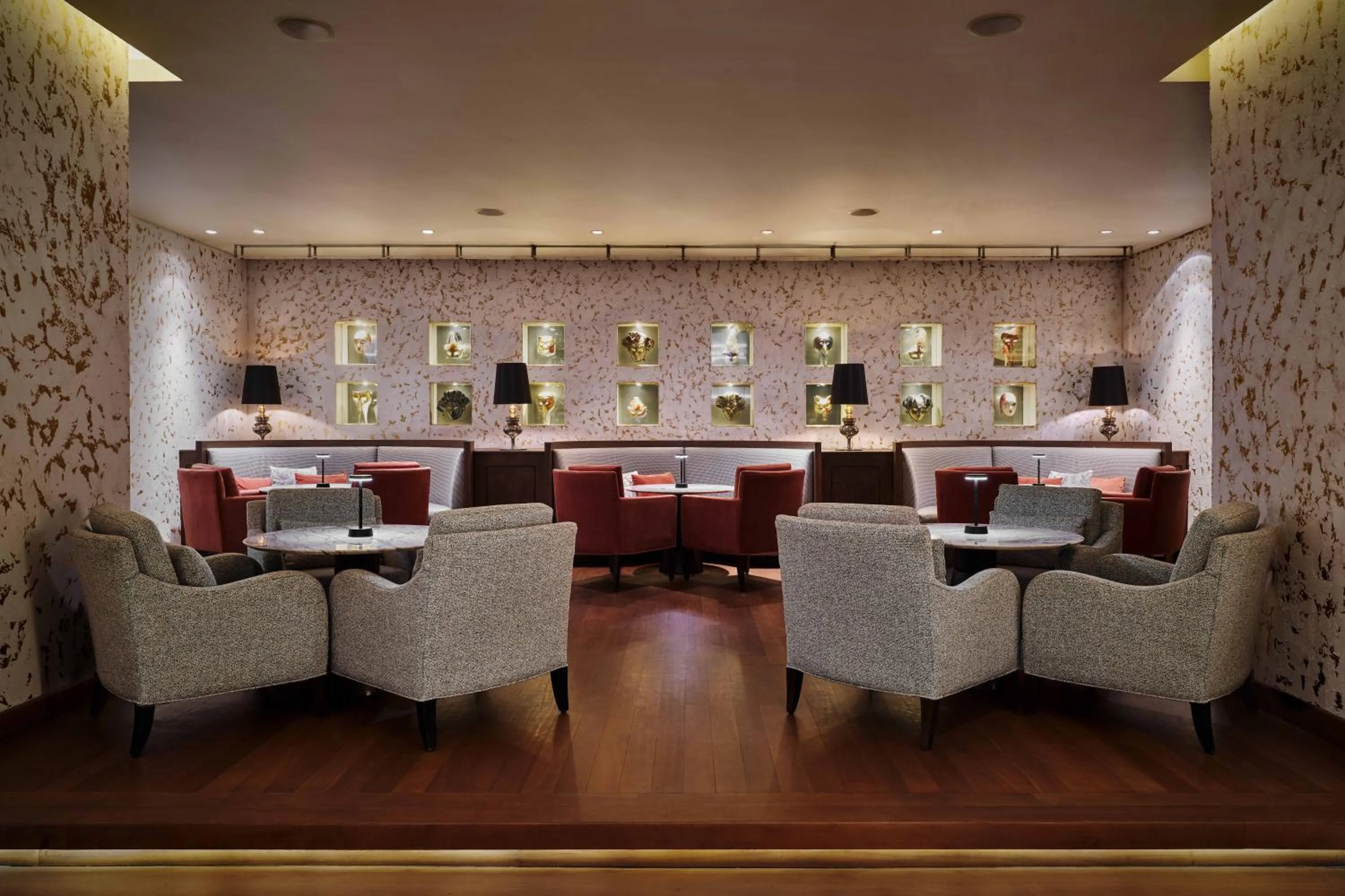 Restaurant/places to eat in Park Arjaan by Rotana, Abu Dhabi