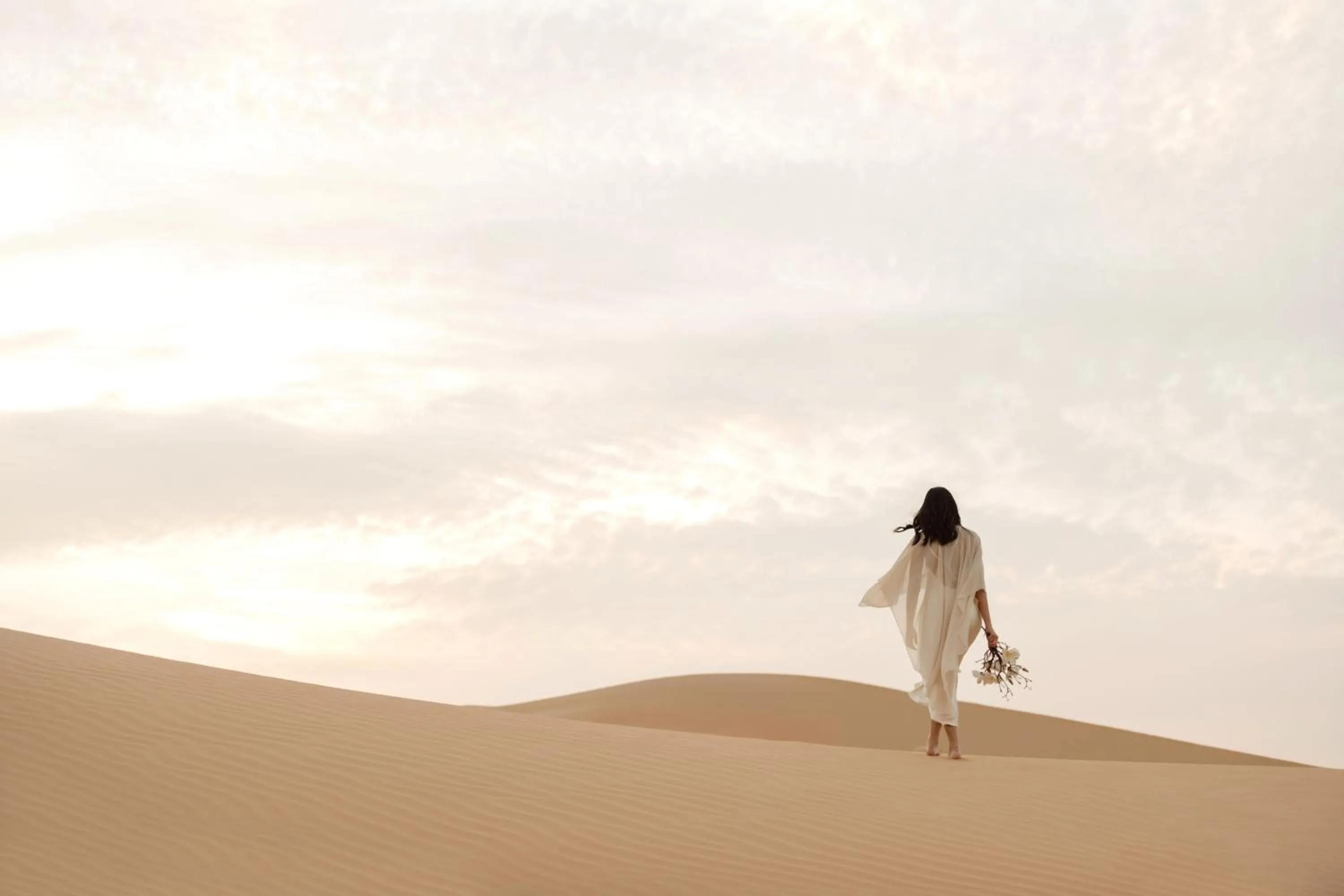 wedding in Anantara Qasr al Sarab Desert Resort