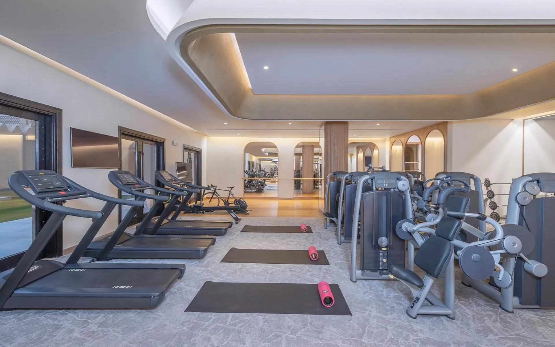 Fitness centre/facilities in Anantara Qasr al Sarab Desert Resort