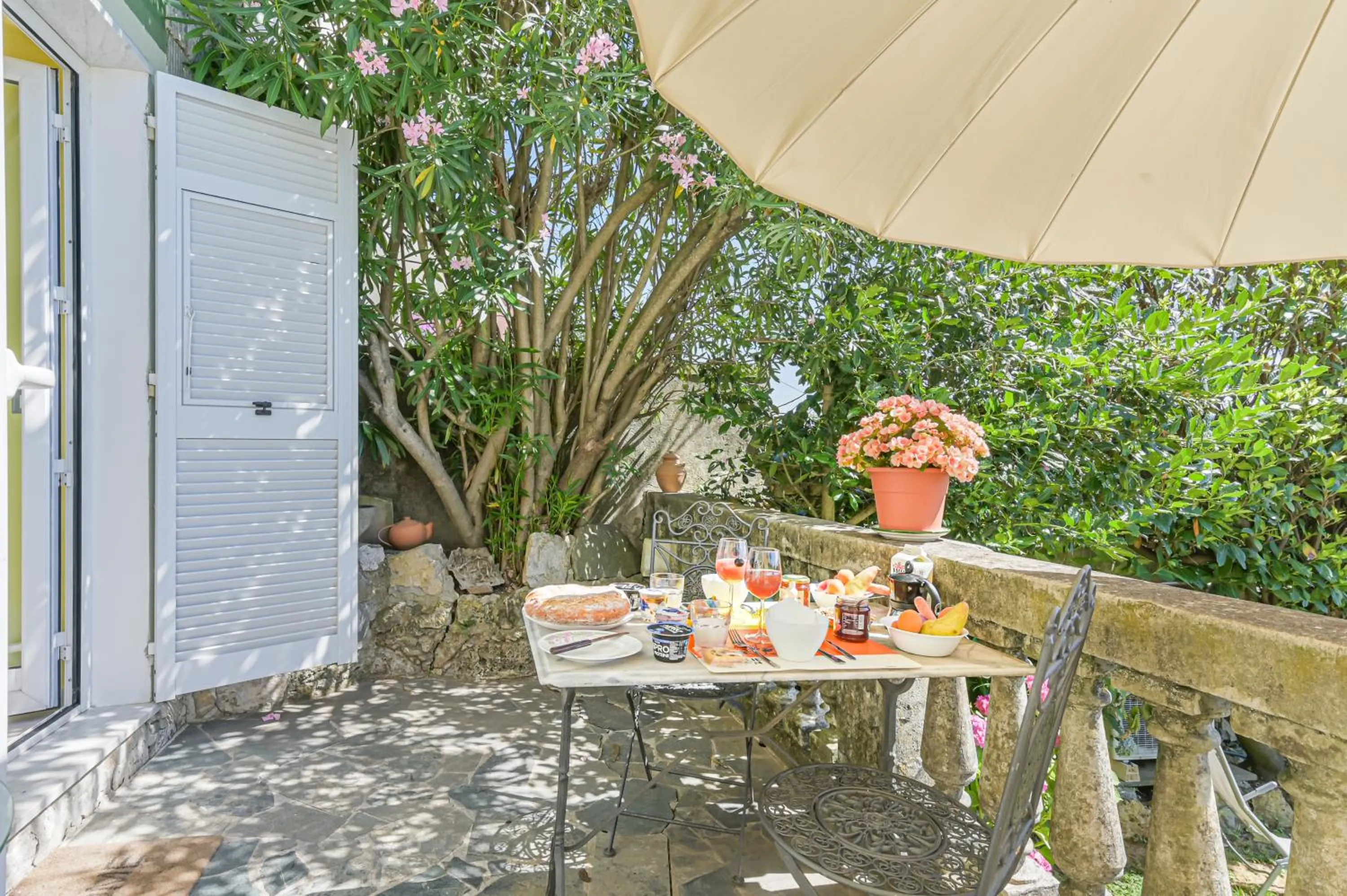 LINUS by BREATHE LIGURIA