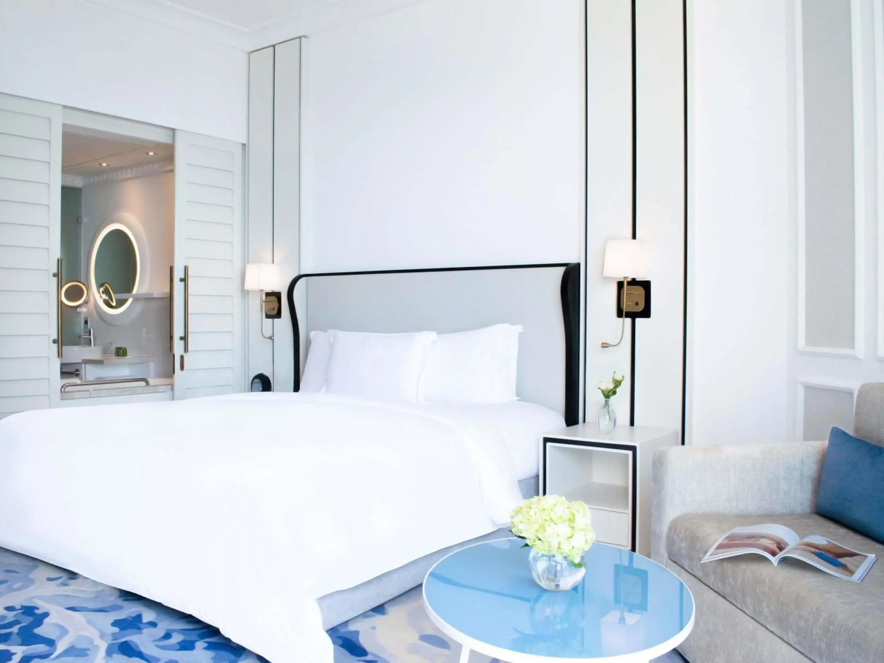 Superior King Room with Partial Sea View - Pool Access in Sofitel Dubai Jumeirah Beach Superior King Room with Partial Sea View - Pool Access in Sofitel Dubai Jumeirah Beach