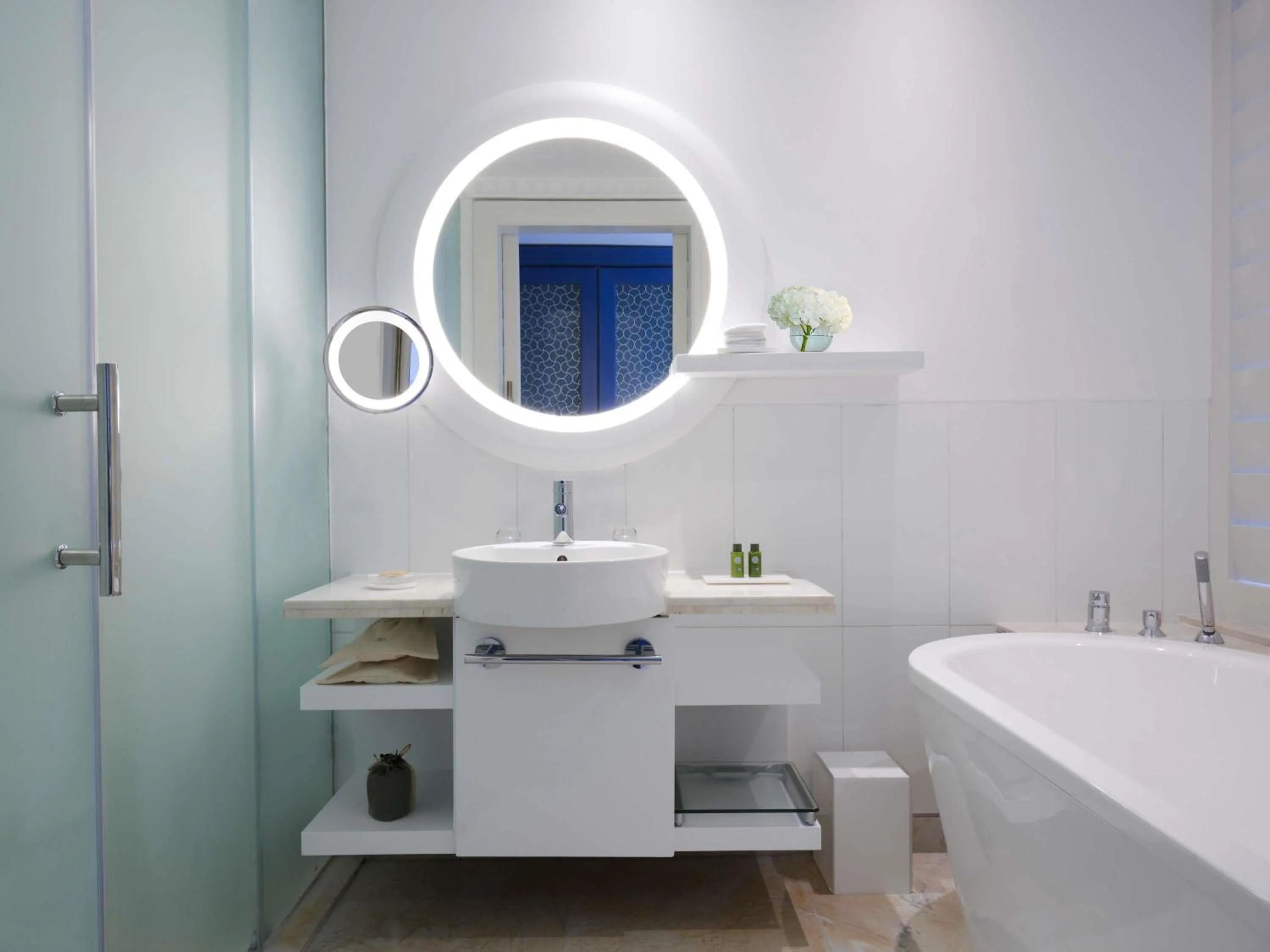 Bedroom in Sofitel Dubai Jumeirah Beach