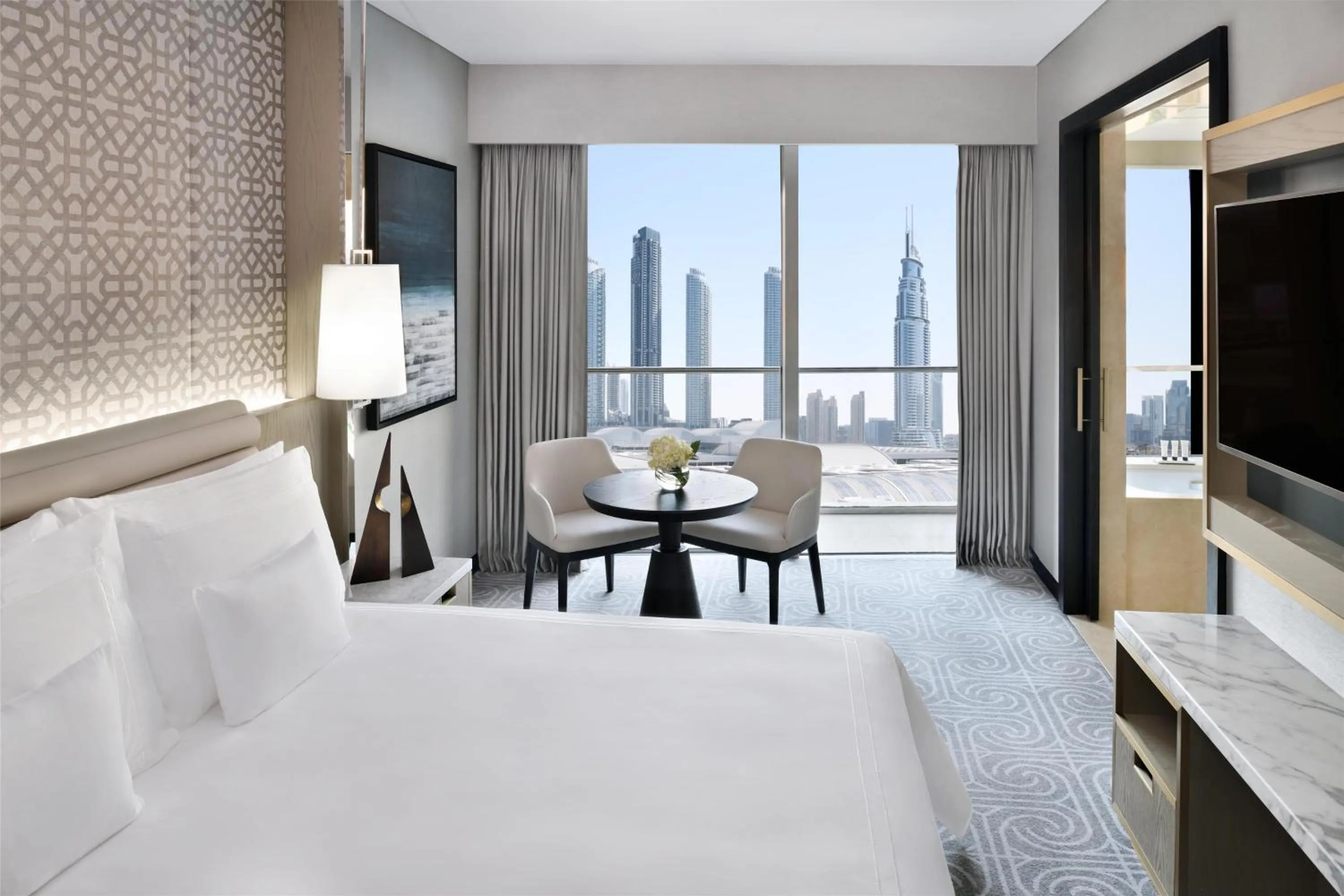 Photo of the whole room, Bed in Kempinski Central Avenue Dubai