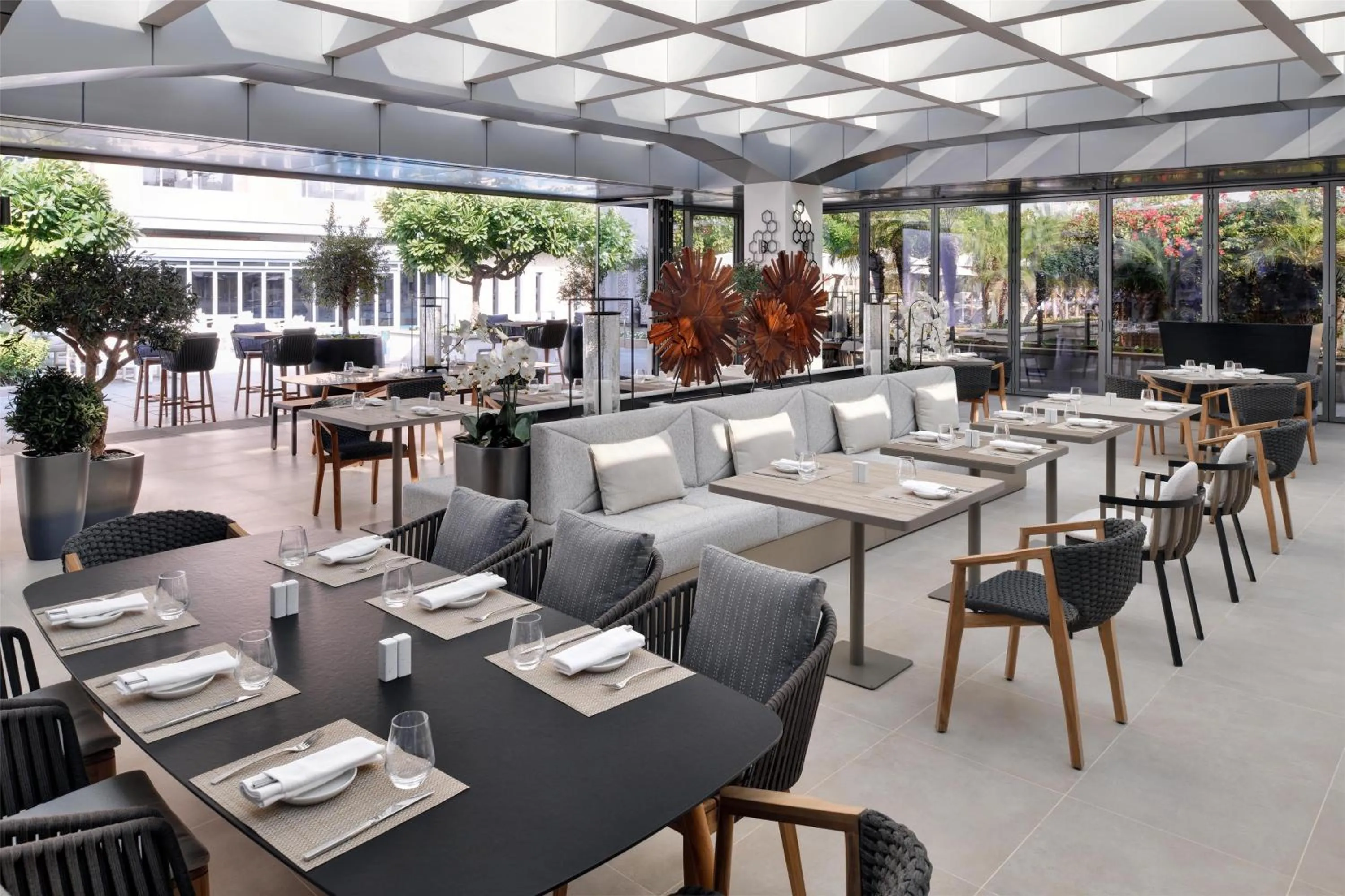 Restaurant/places to eat in Kempinski Central Avenue Dubai