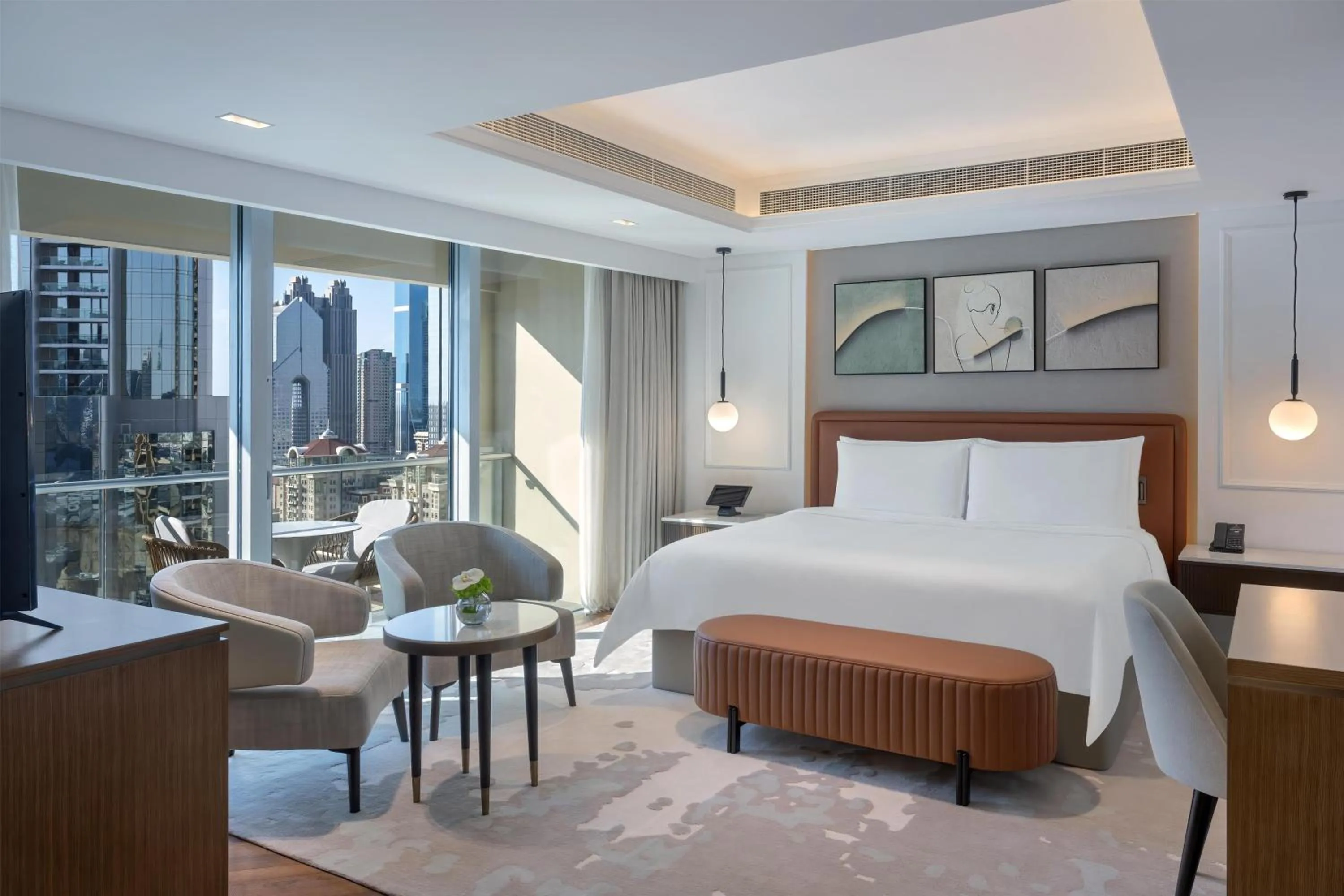 Photo of the whole room, Bed in Kempinski Central Avenue Dubai