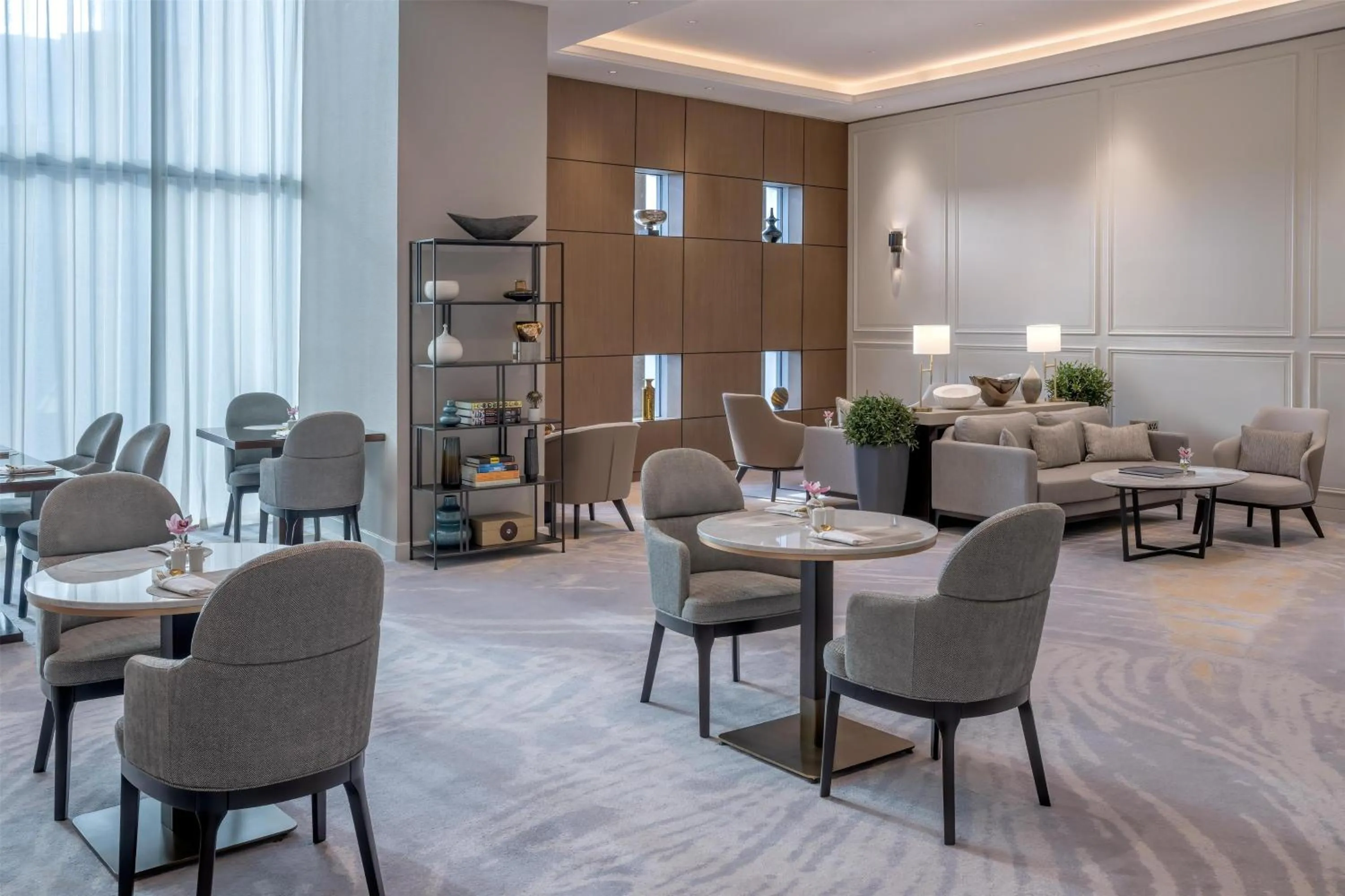 Lounge or bar in Kempinski Central Avenue Dubai