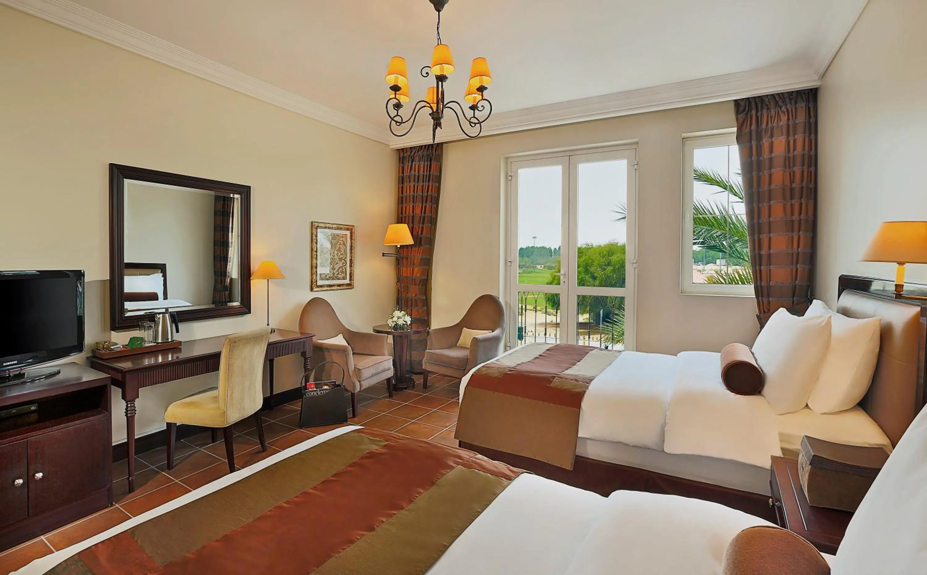 Bed in Arabian Ranches Golf Club