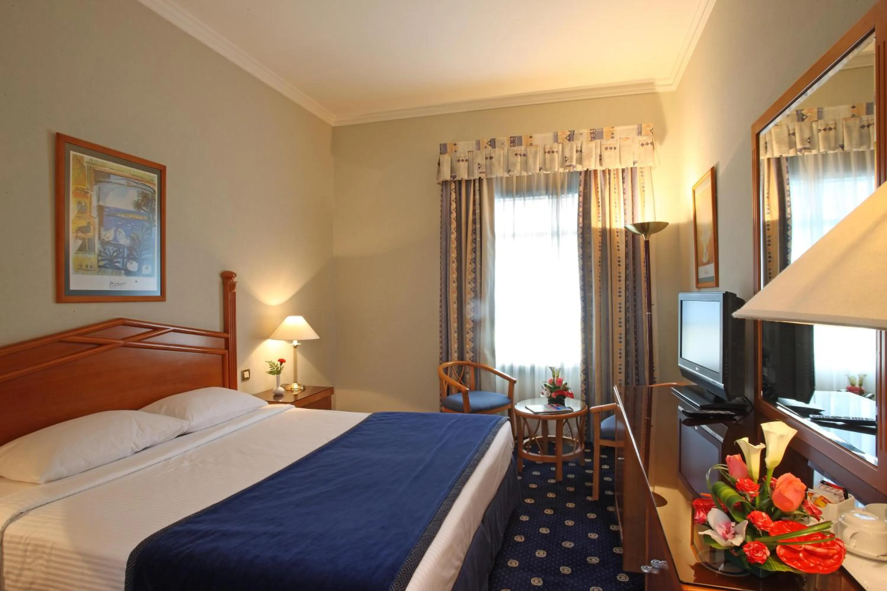 Bed in Sea View Hotel Dubai