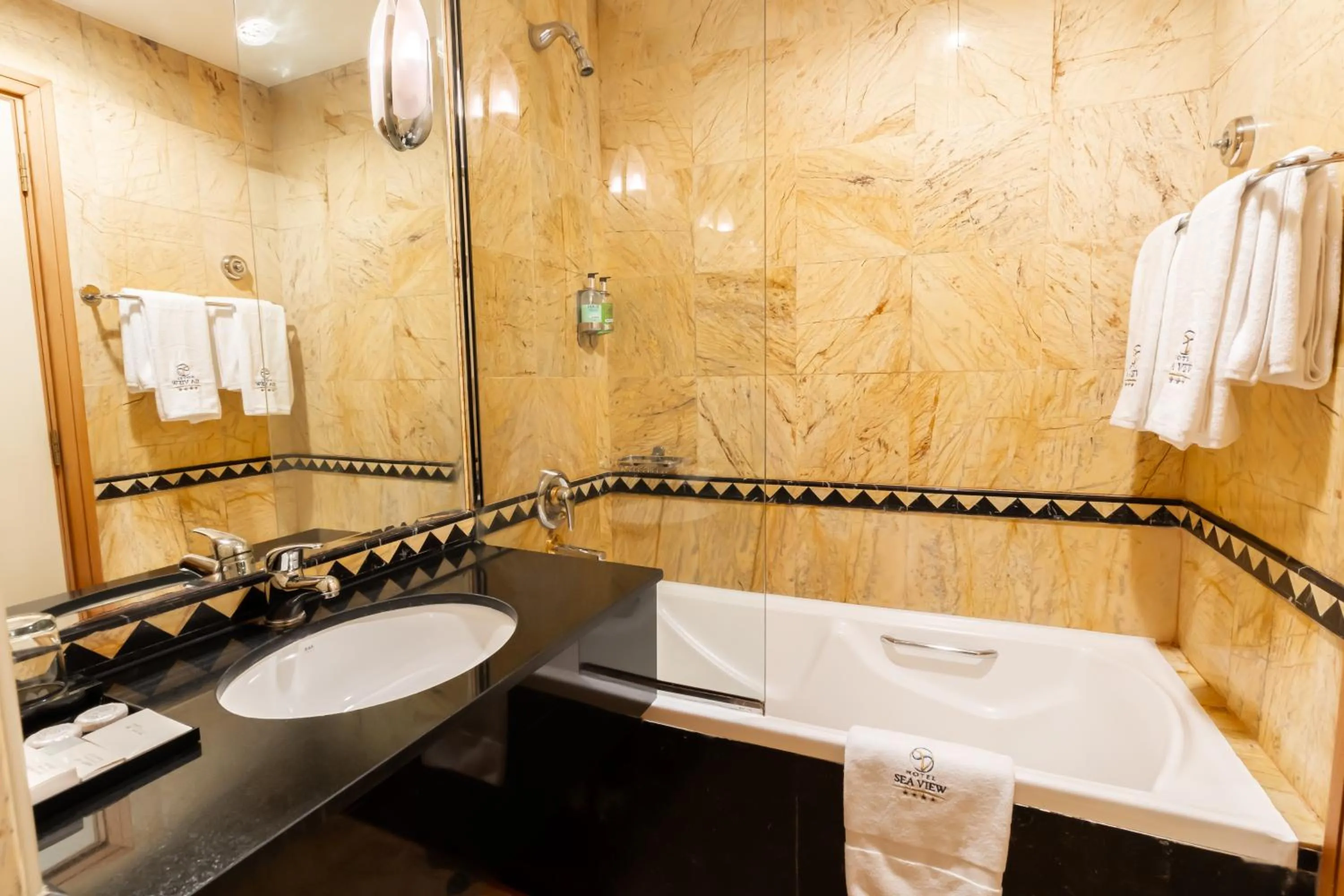 Bathroom in Sea View Hotel Dubai