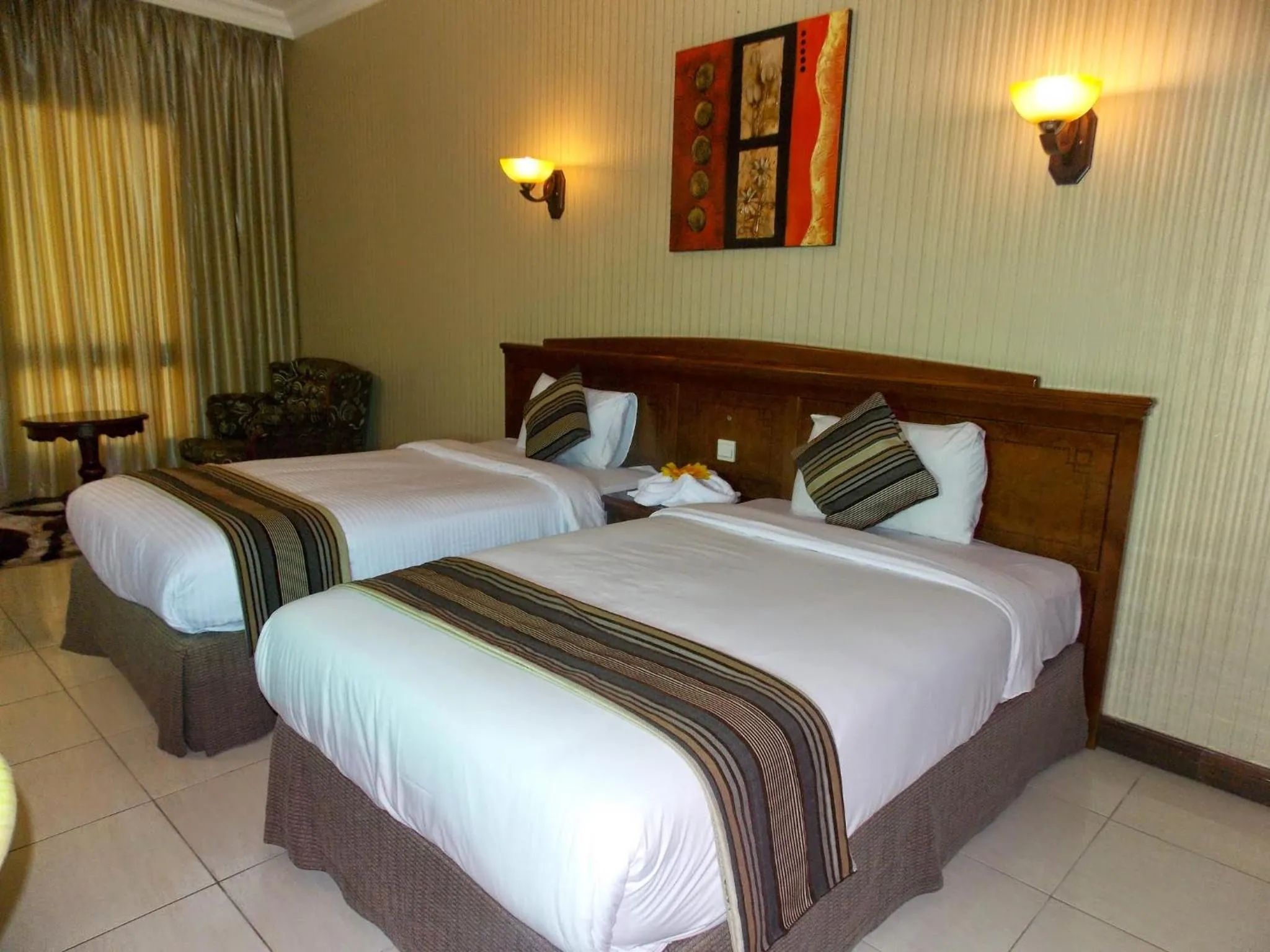 Bed in Moon Valley Hotel Apartment - Bur Dubai, Burjuman