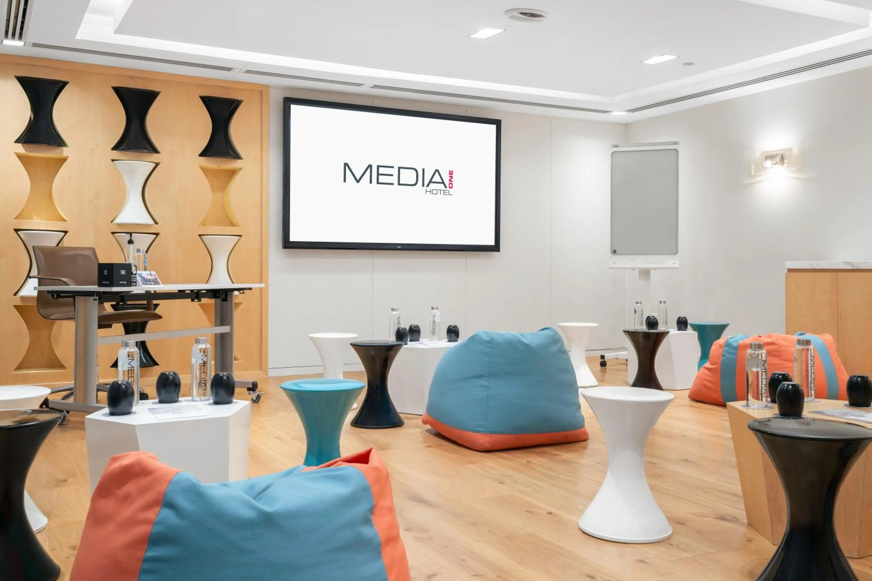 Meeting/conference room in Media One Hotel