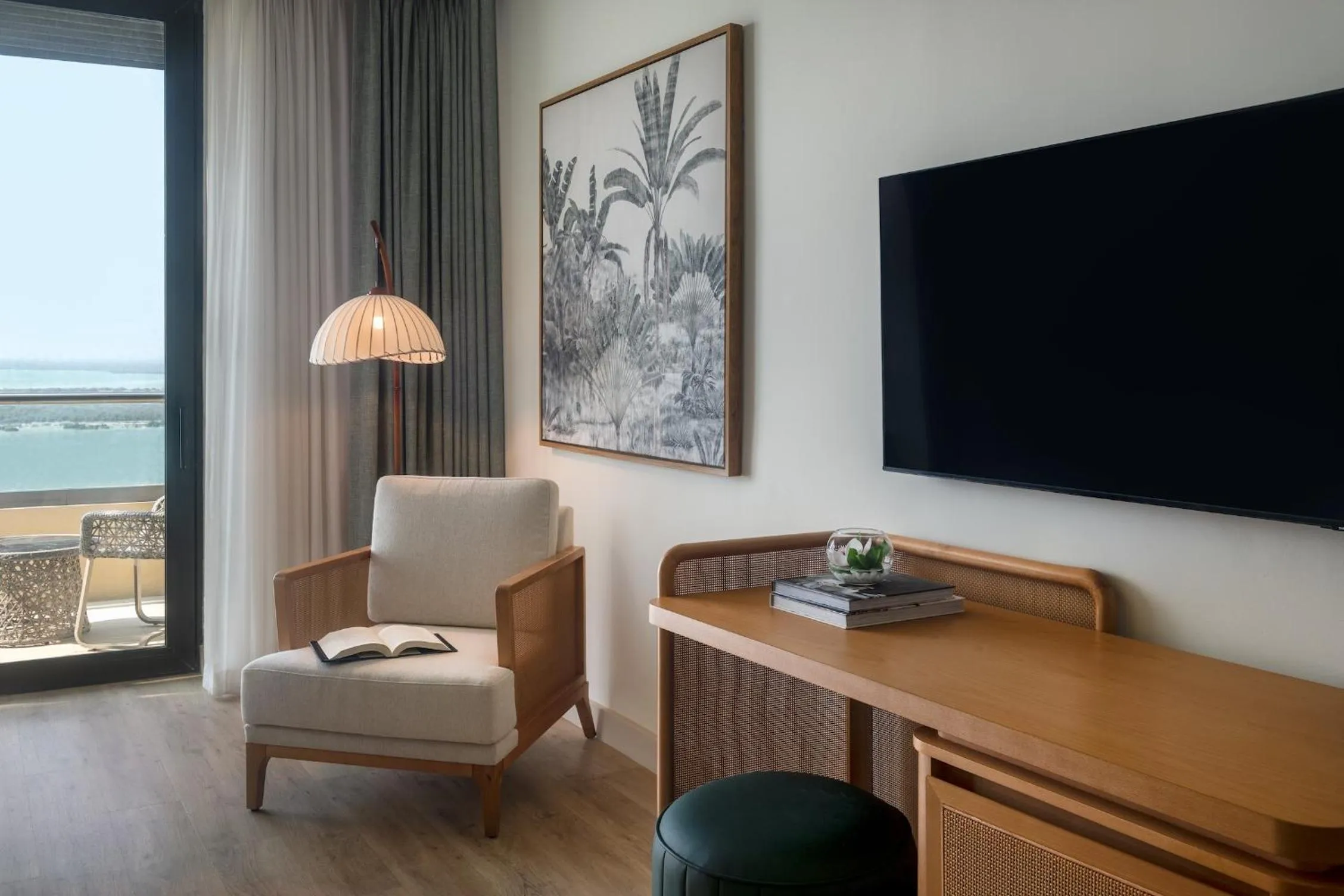 Photo of the whole room in Yas Plaza Mangroves by IHG