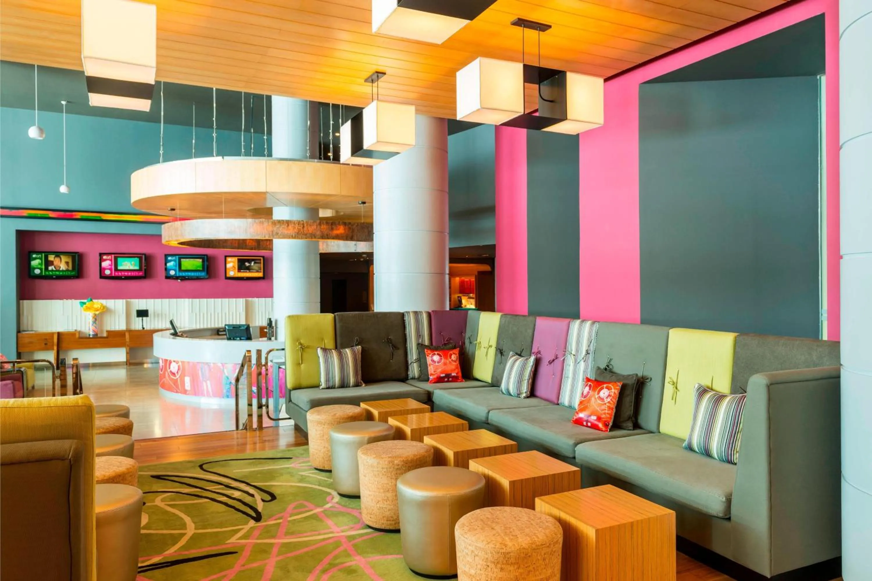 Lobby or reception in Aloft Abu Dhabi