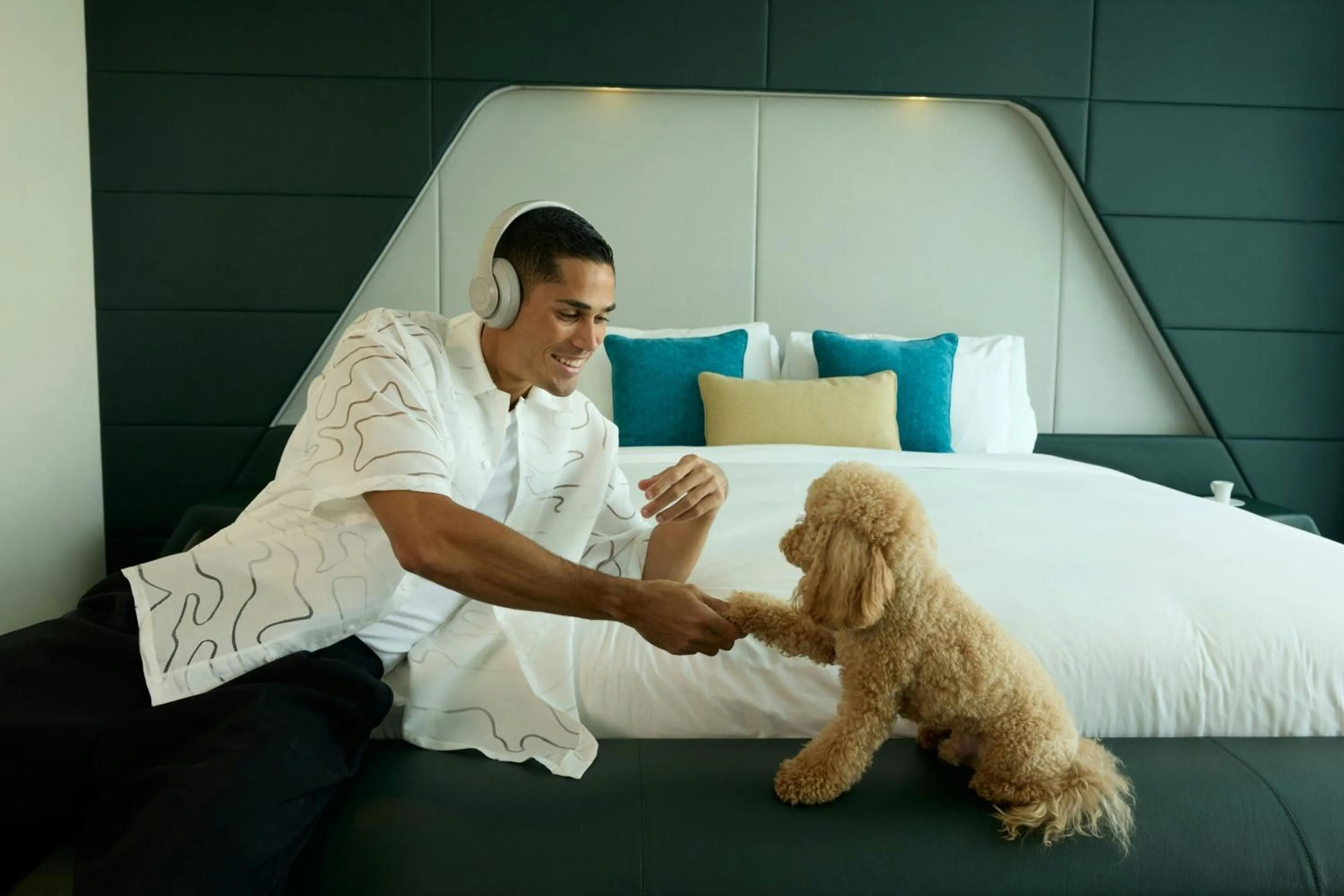 Photo of the whole room, Bed in W Abu Dhabi - Yas Island