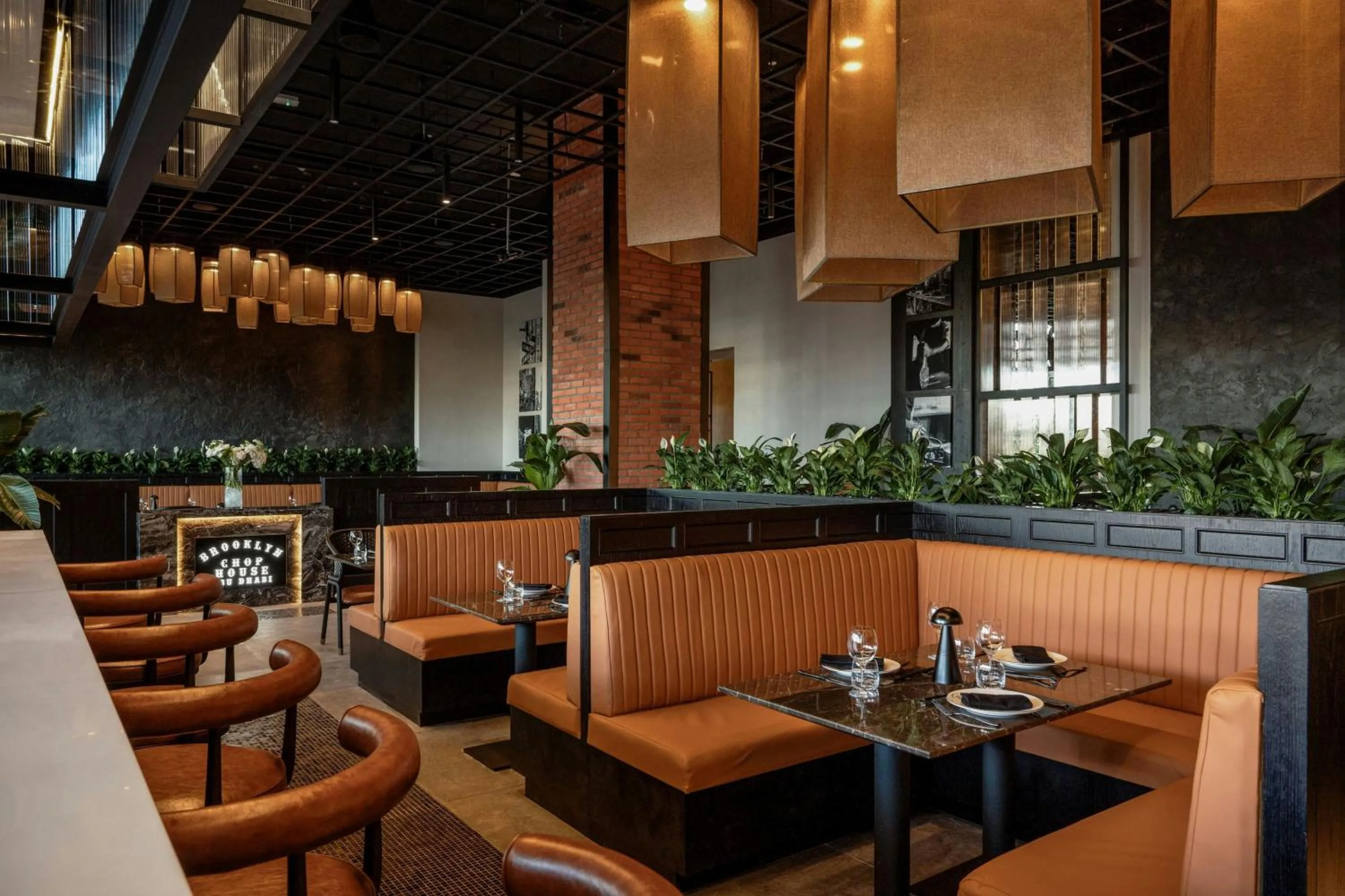 Restaurant/places to eat in W Abu Dhabi - Yas Island