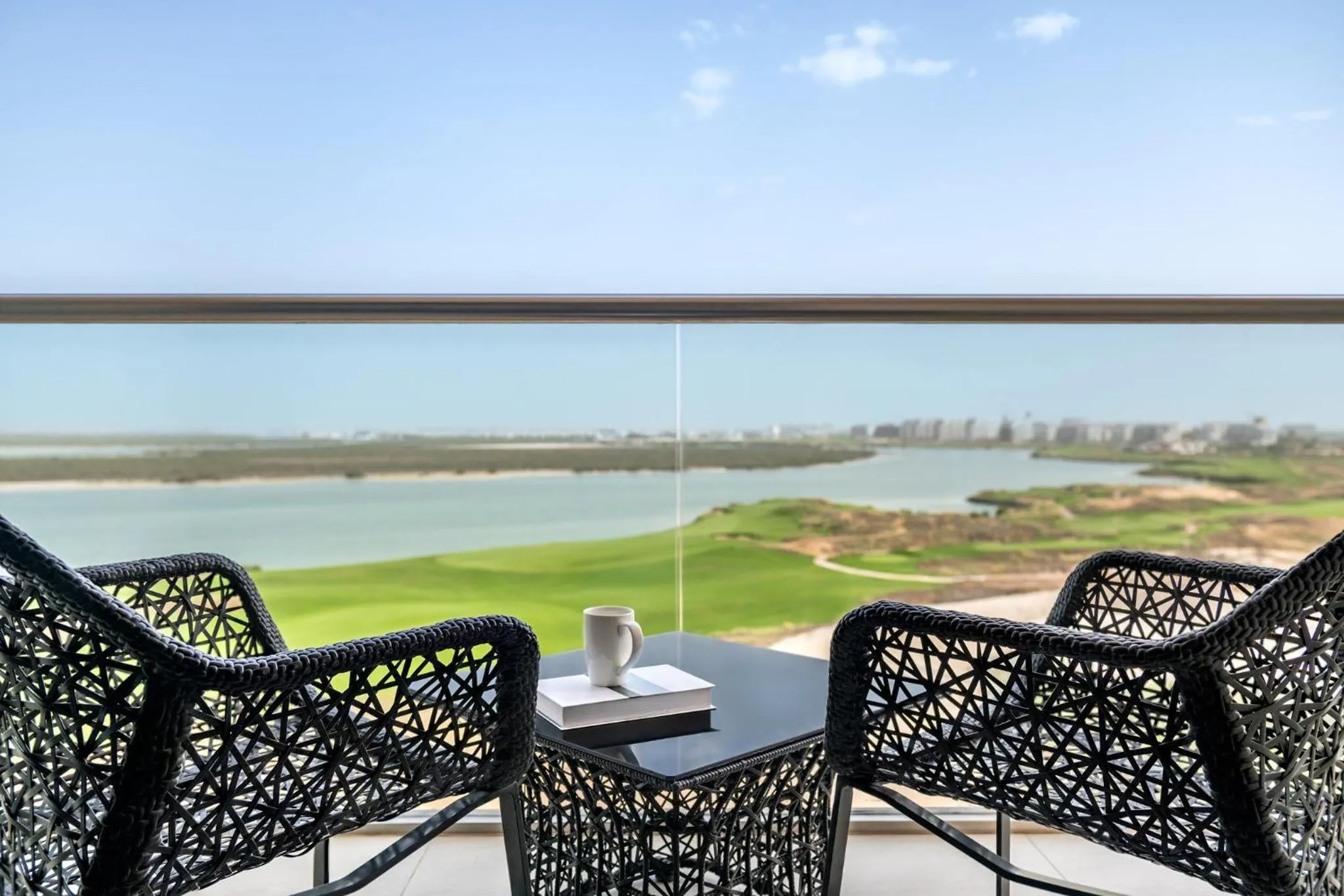 Photo of the whole room in Yas Plaza Bay by IHG