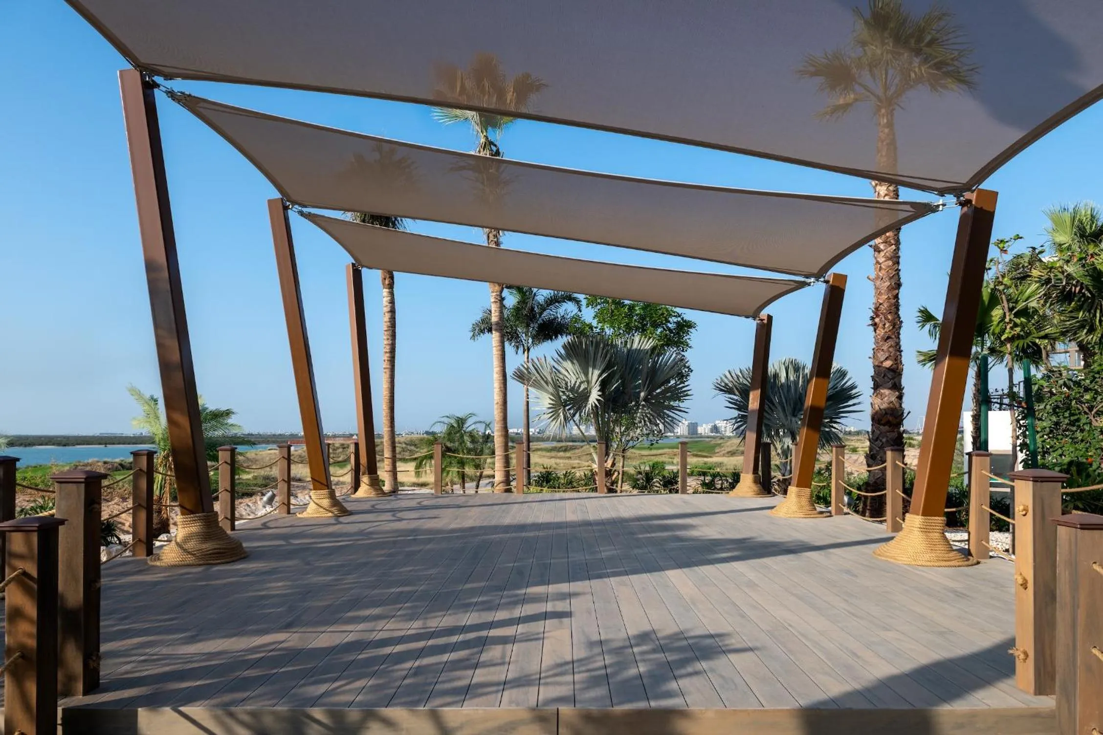 Decorative detail in Yas Plaza Bay by IHG