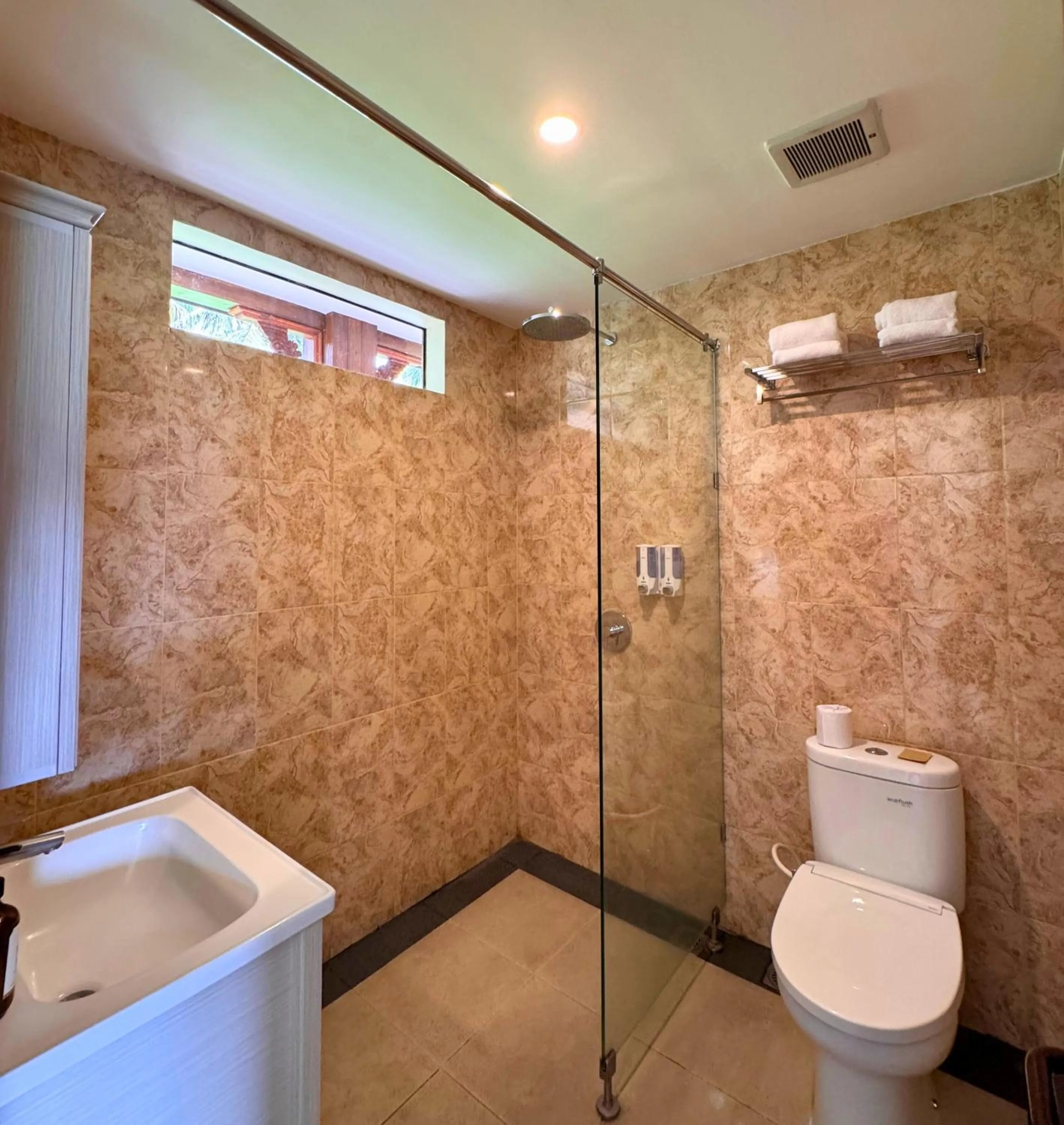 Bathroom in Royal Casa Ganesha