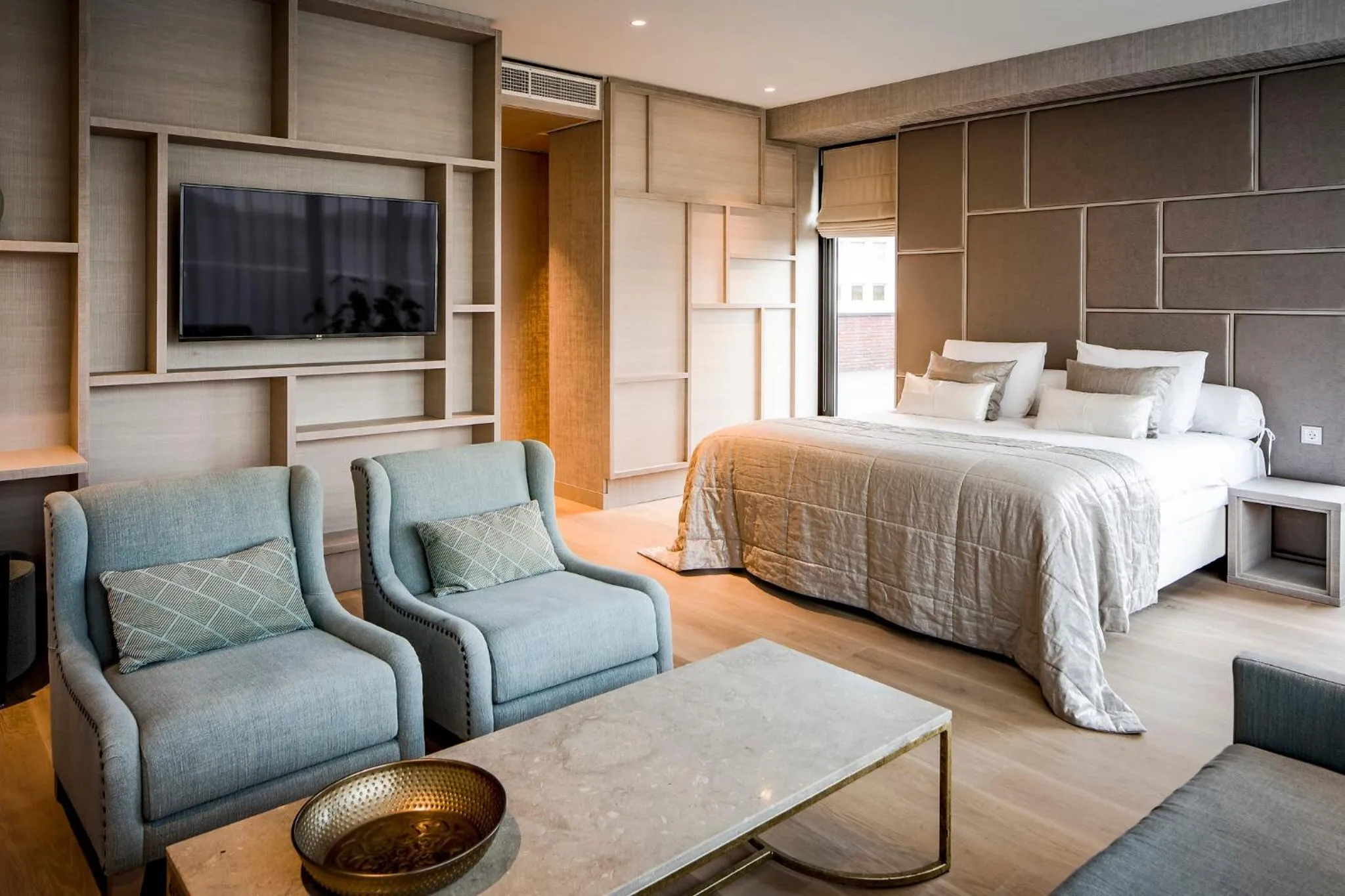 Photo of the whole room, Bed in Van der Valk Hotel Enschede