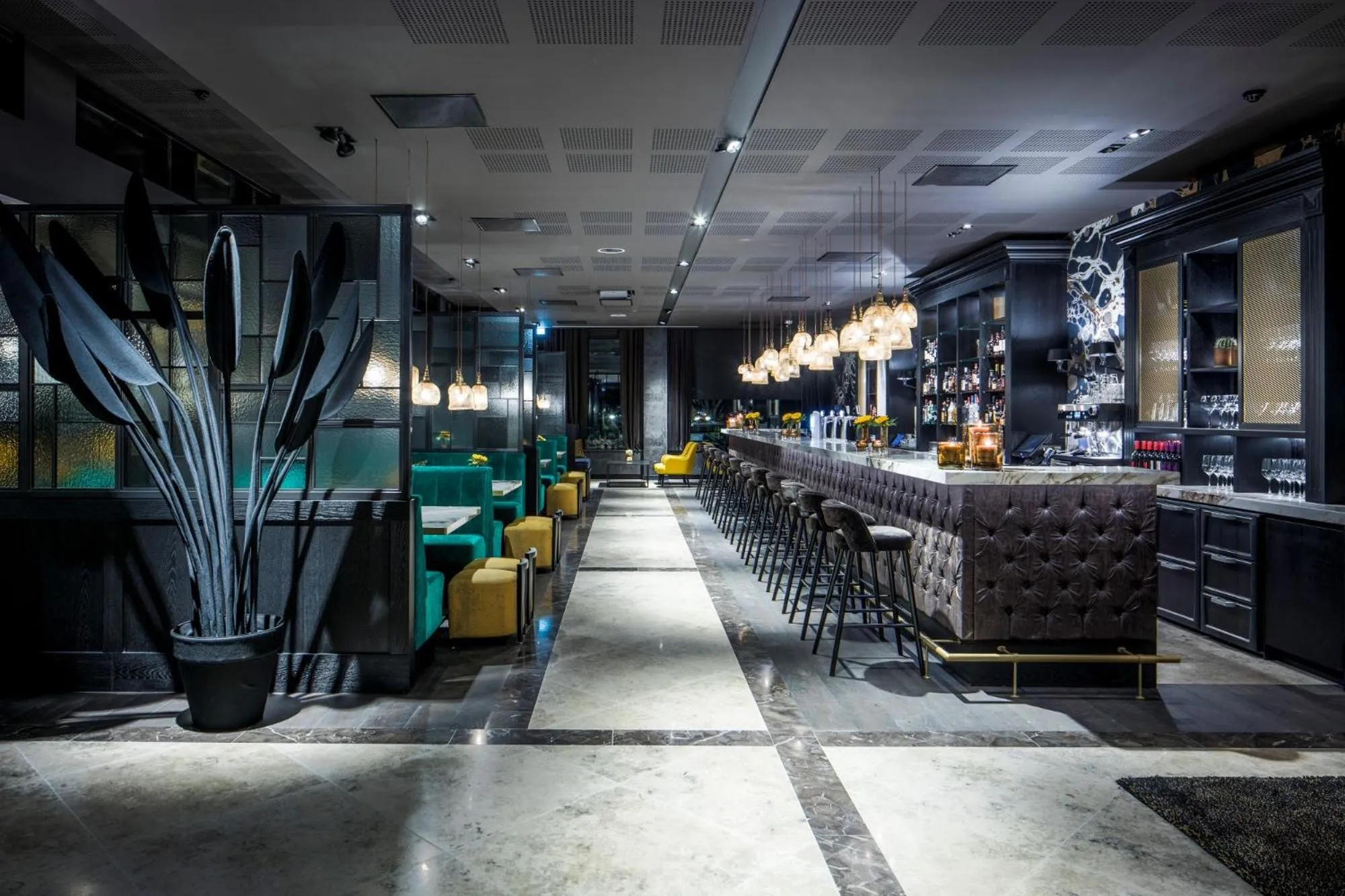 Lounge or bar in Van der Valk Hotel Enschede