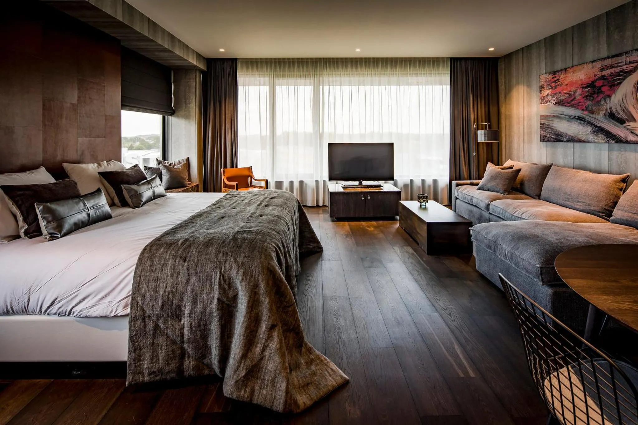 Photo of the whole room, Bed in Van der Valk Hotel Enschede