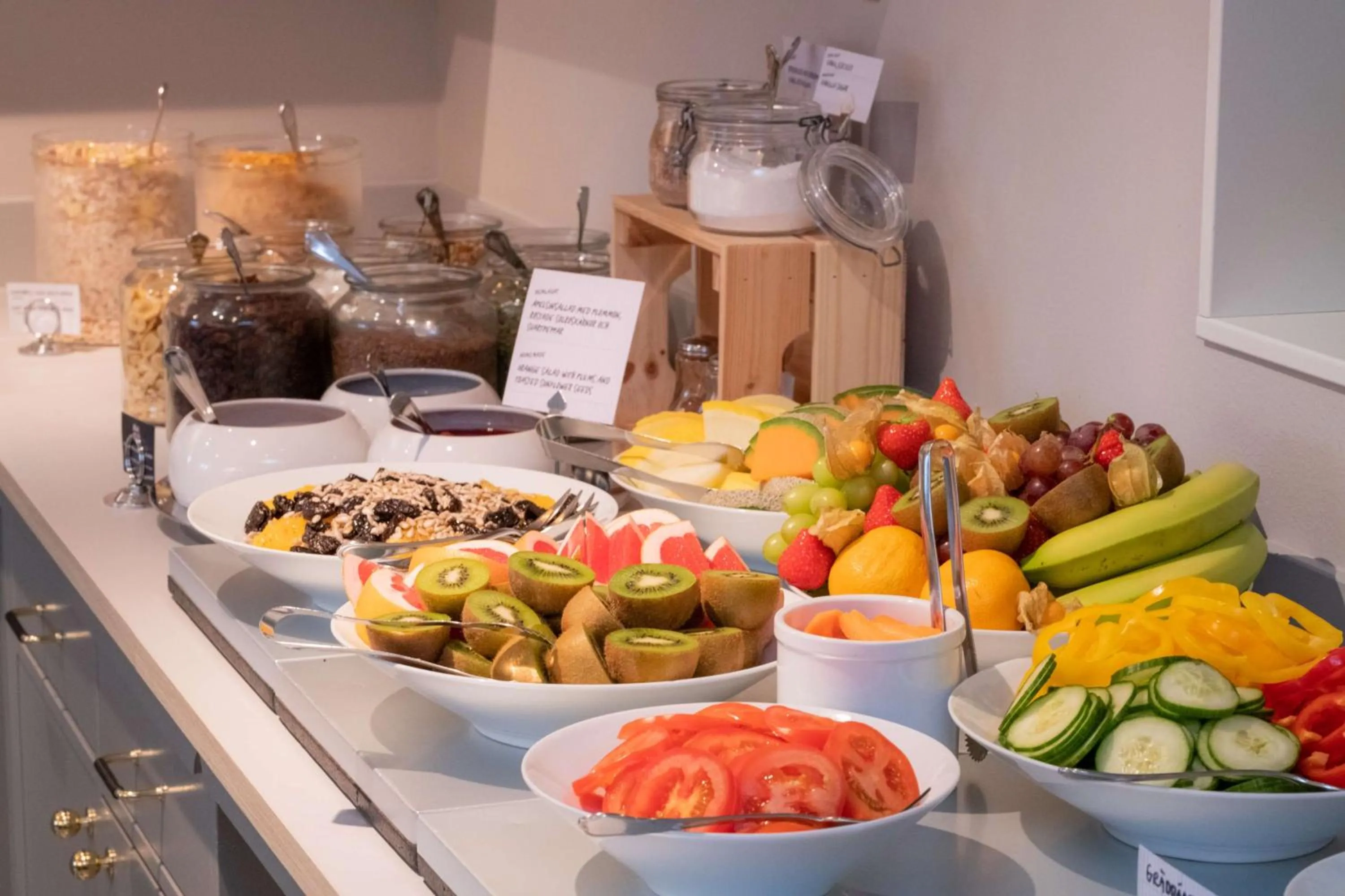 Restaurant/places to eat in Best Western Hotel Svava