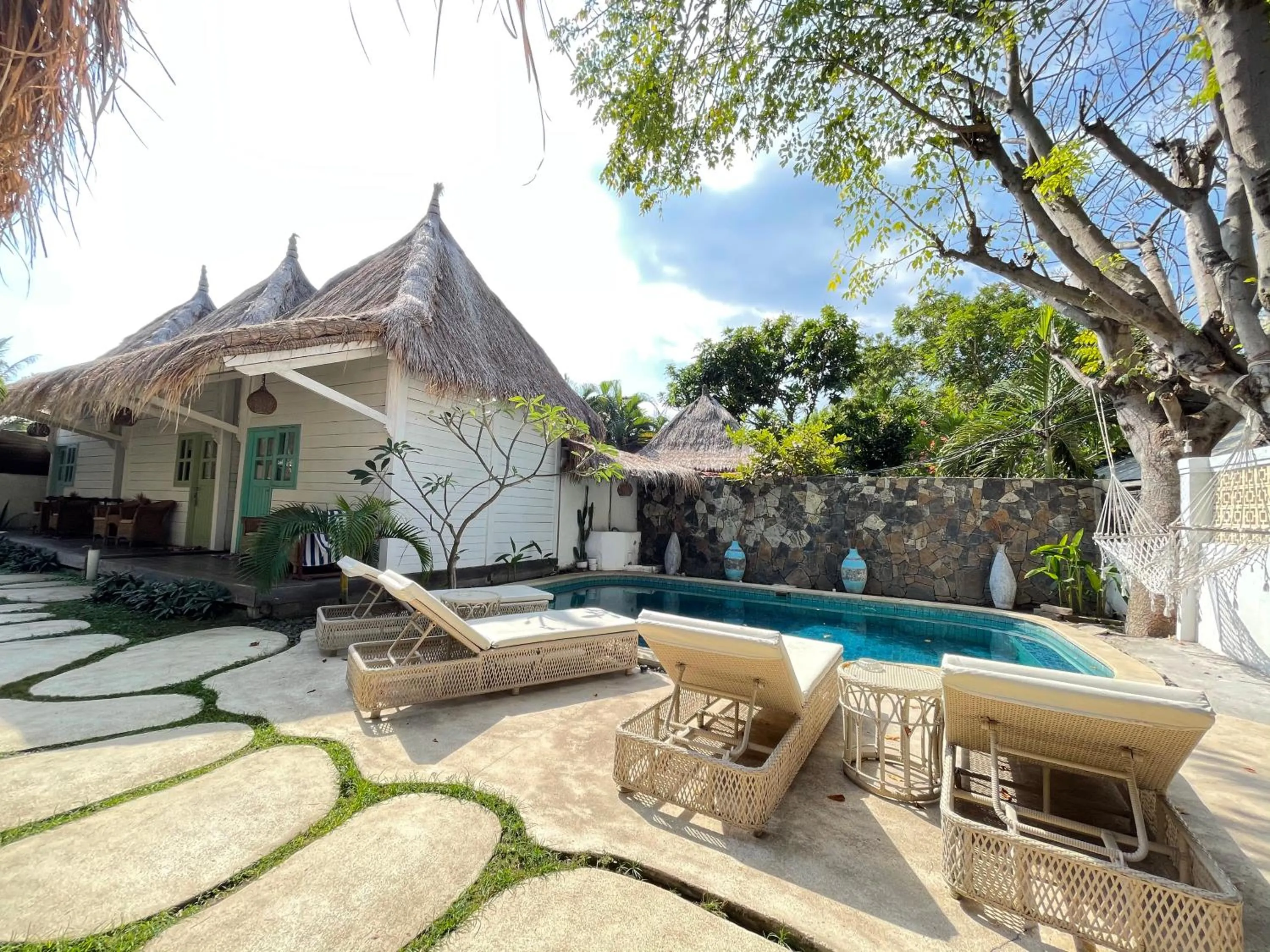Property building in Gili Breeze Tropical Bungalows