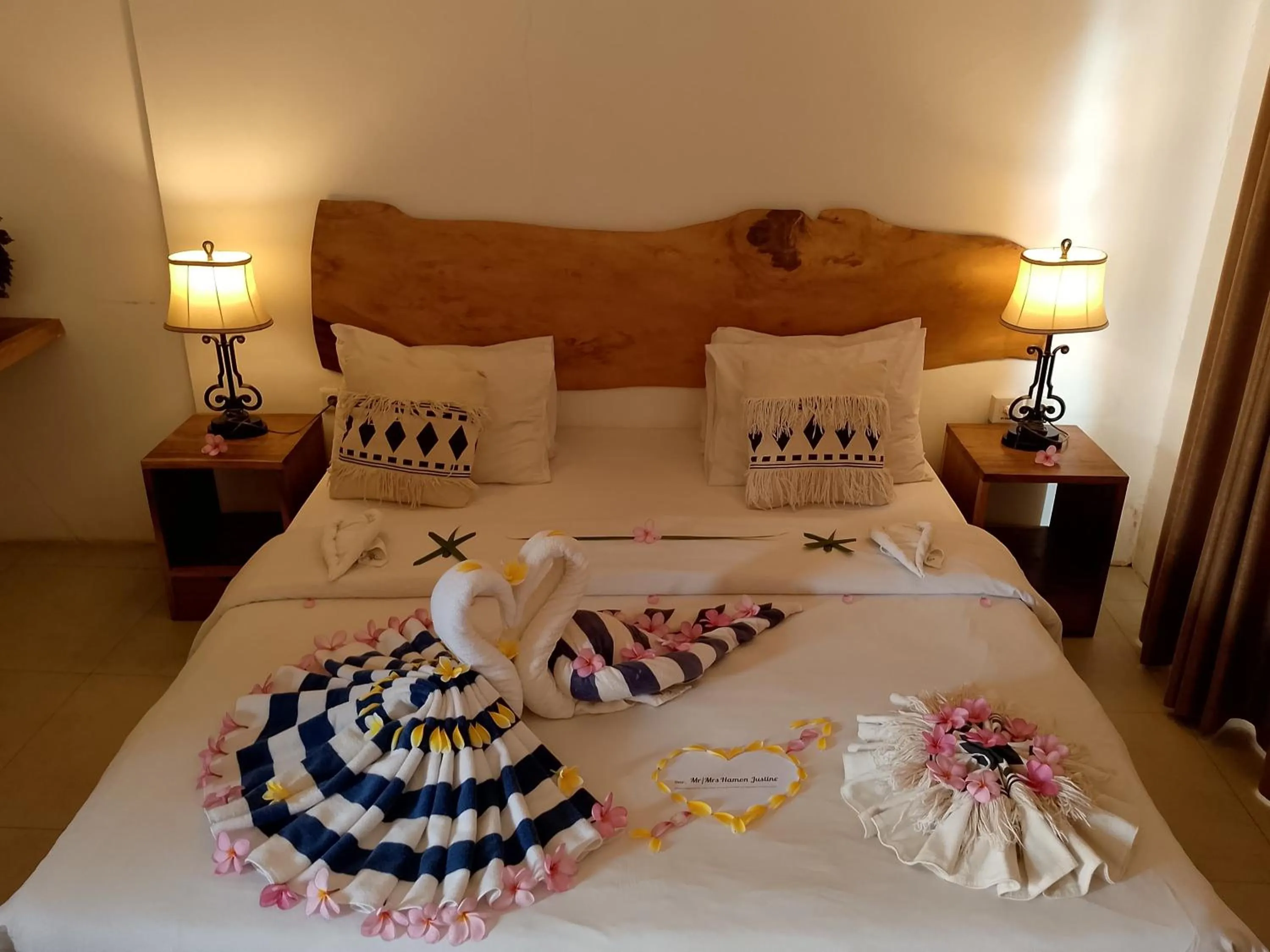 Bedroom, Bed in Gili Breeze Tropical Bungalows