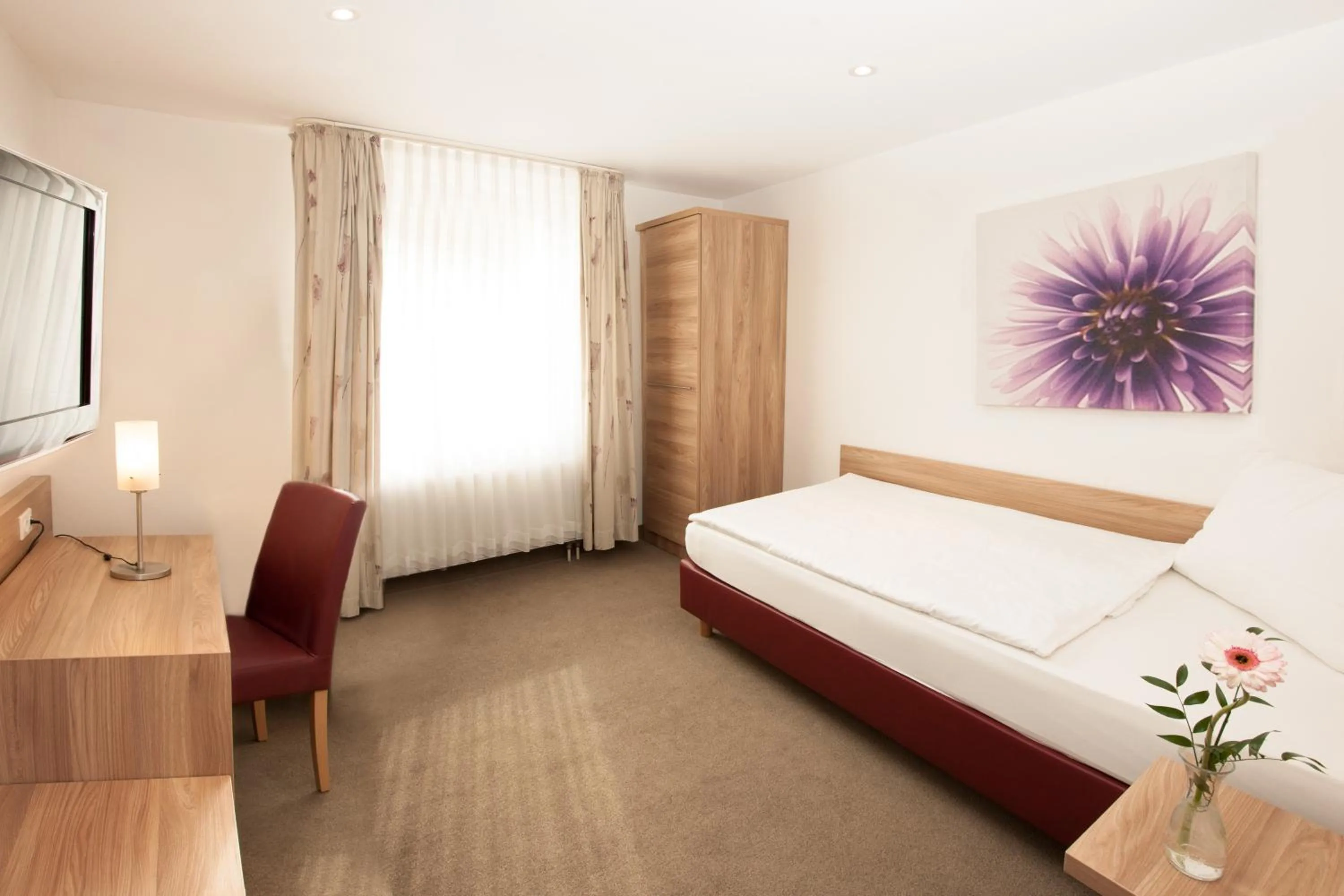 Photo of the whole room, Bed in Hotel Schützenburg