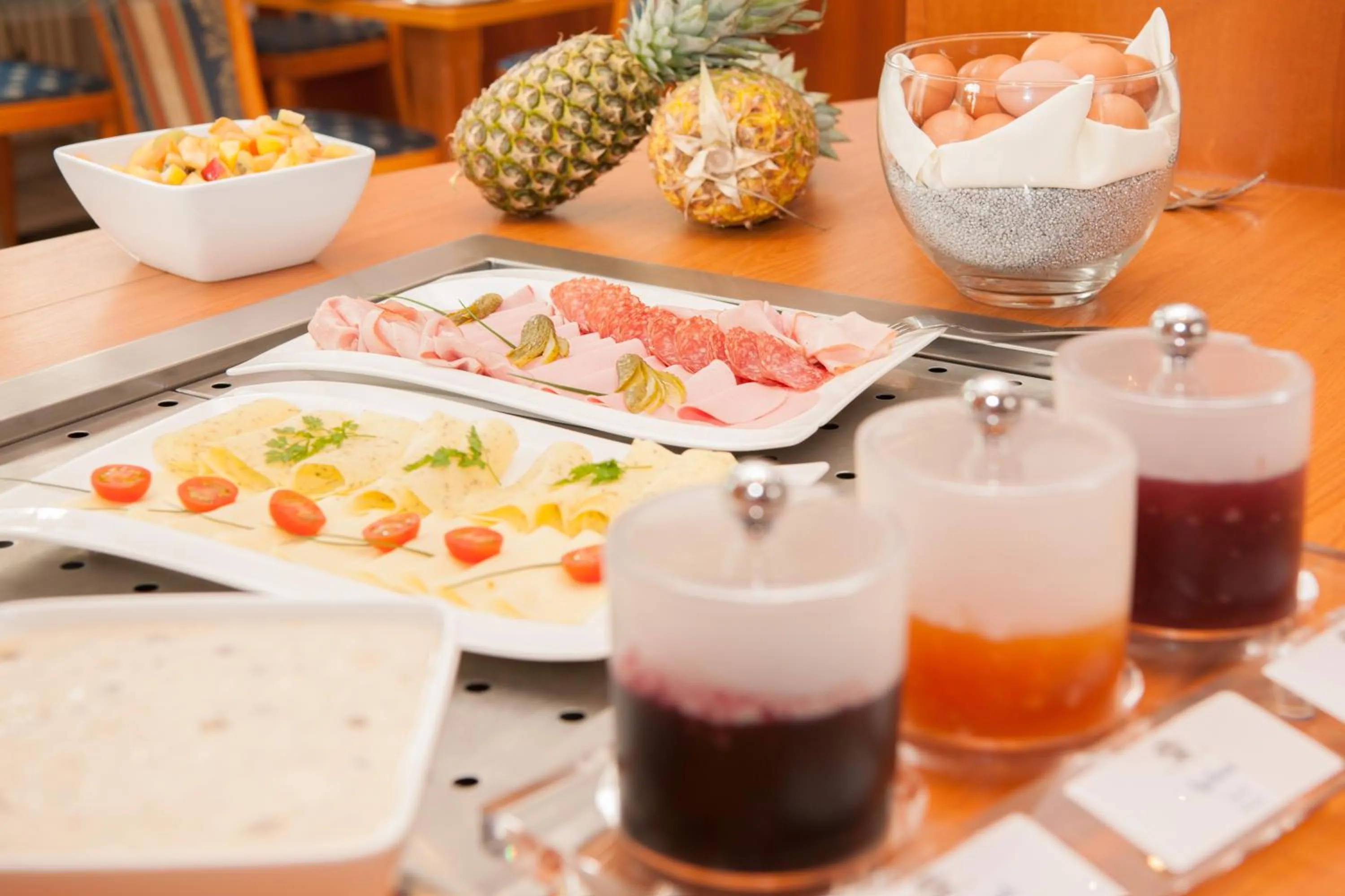 Food and drinks in Hotel Schützenburg