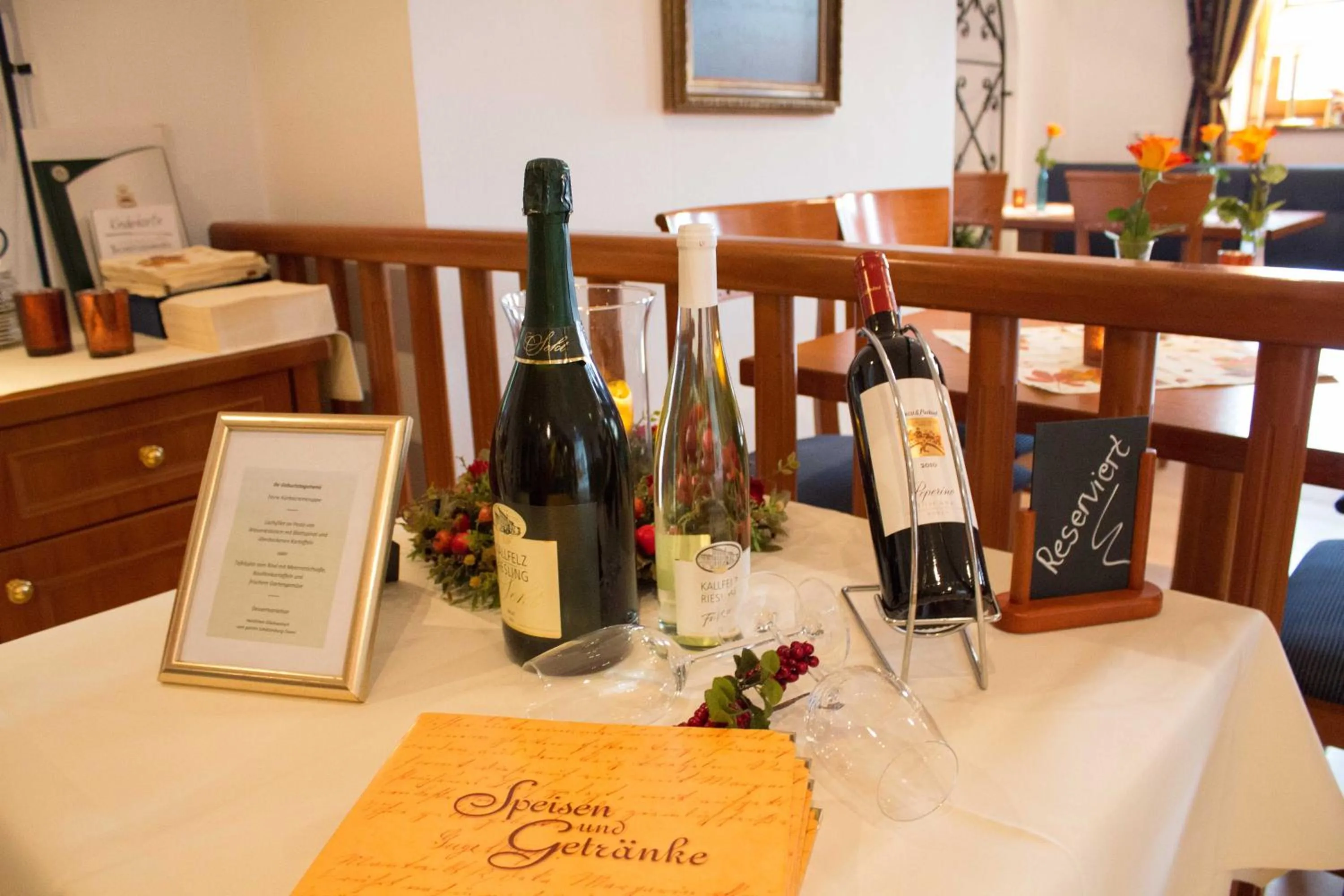 Restaurant/places to eat in Hotel Schützenburg