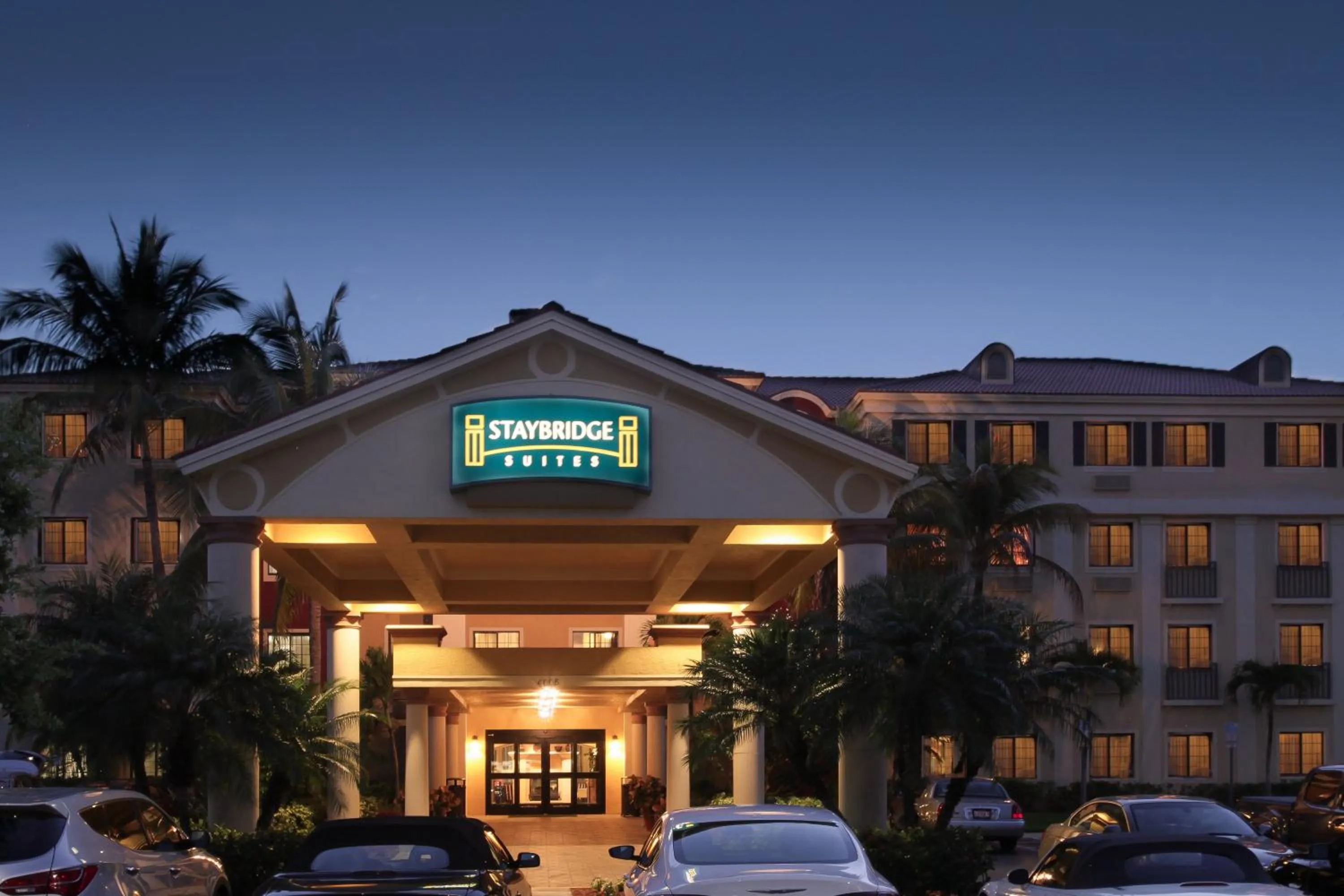 Property Building in Staybridge Suites Naples - Gulf Coast, an IHG Hotel