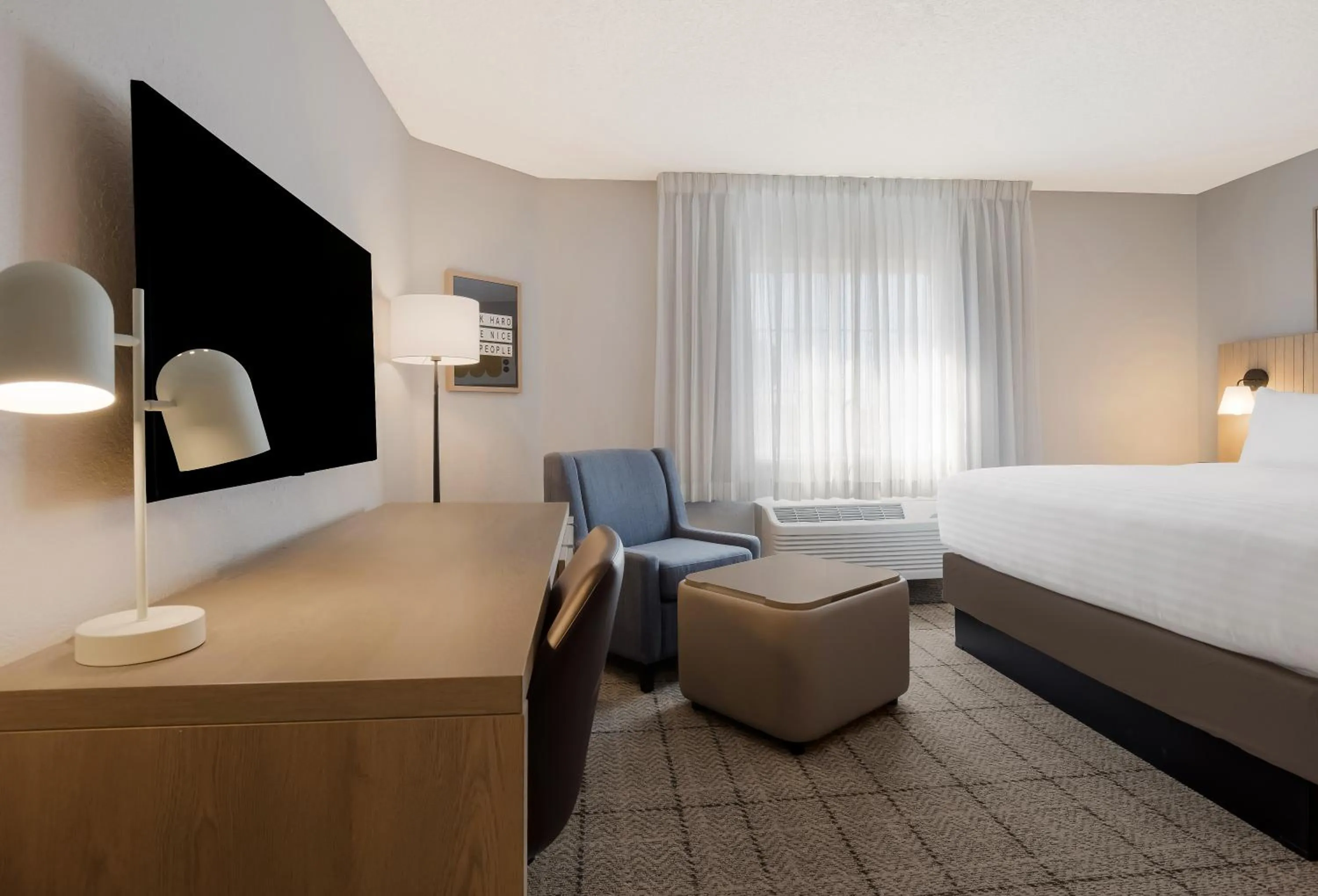 TV and multimedia, Bed in Sonesta Simply Suites Irvine East Foothill