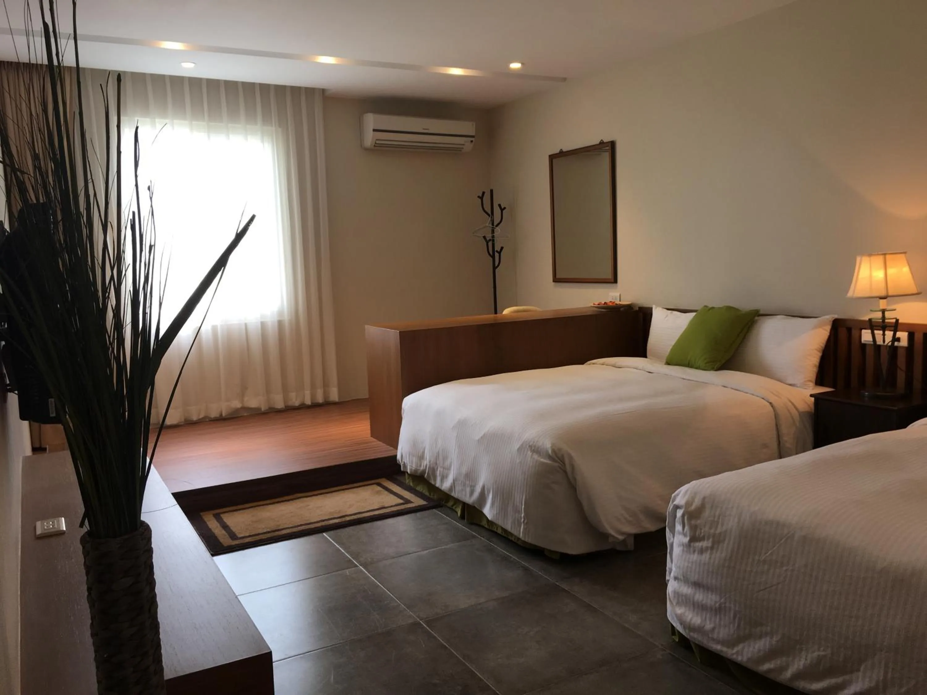 Bedroom, Bed in Palm Tree Hotel Kenting