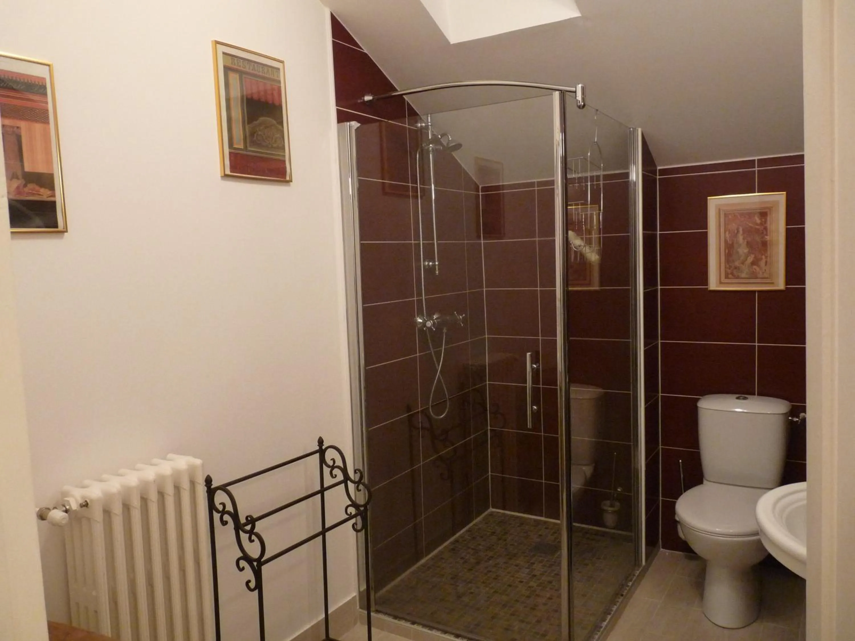 Toilet in Le point d'orgue