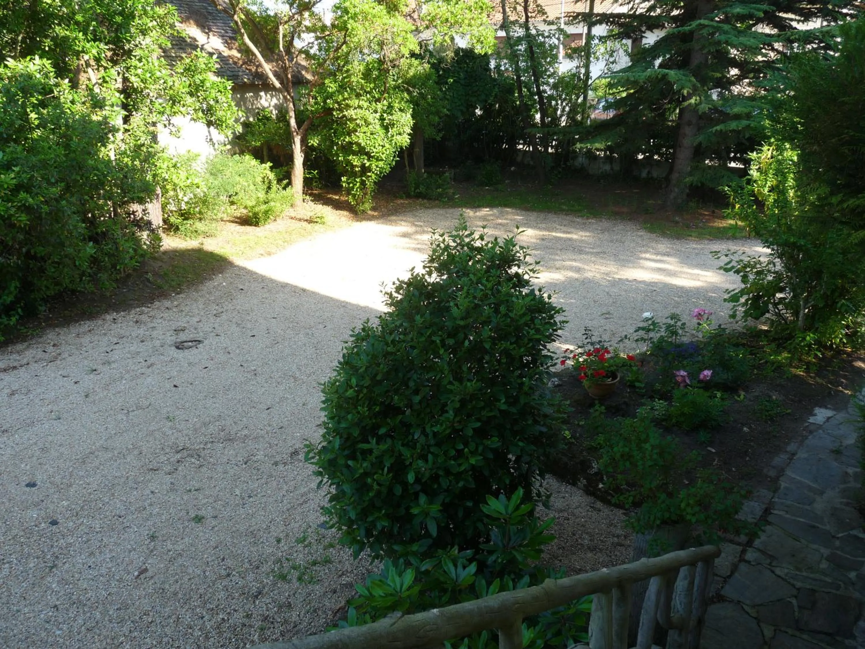 Property building in Le point d'orgue