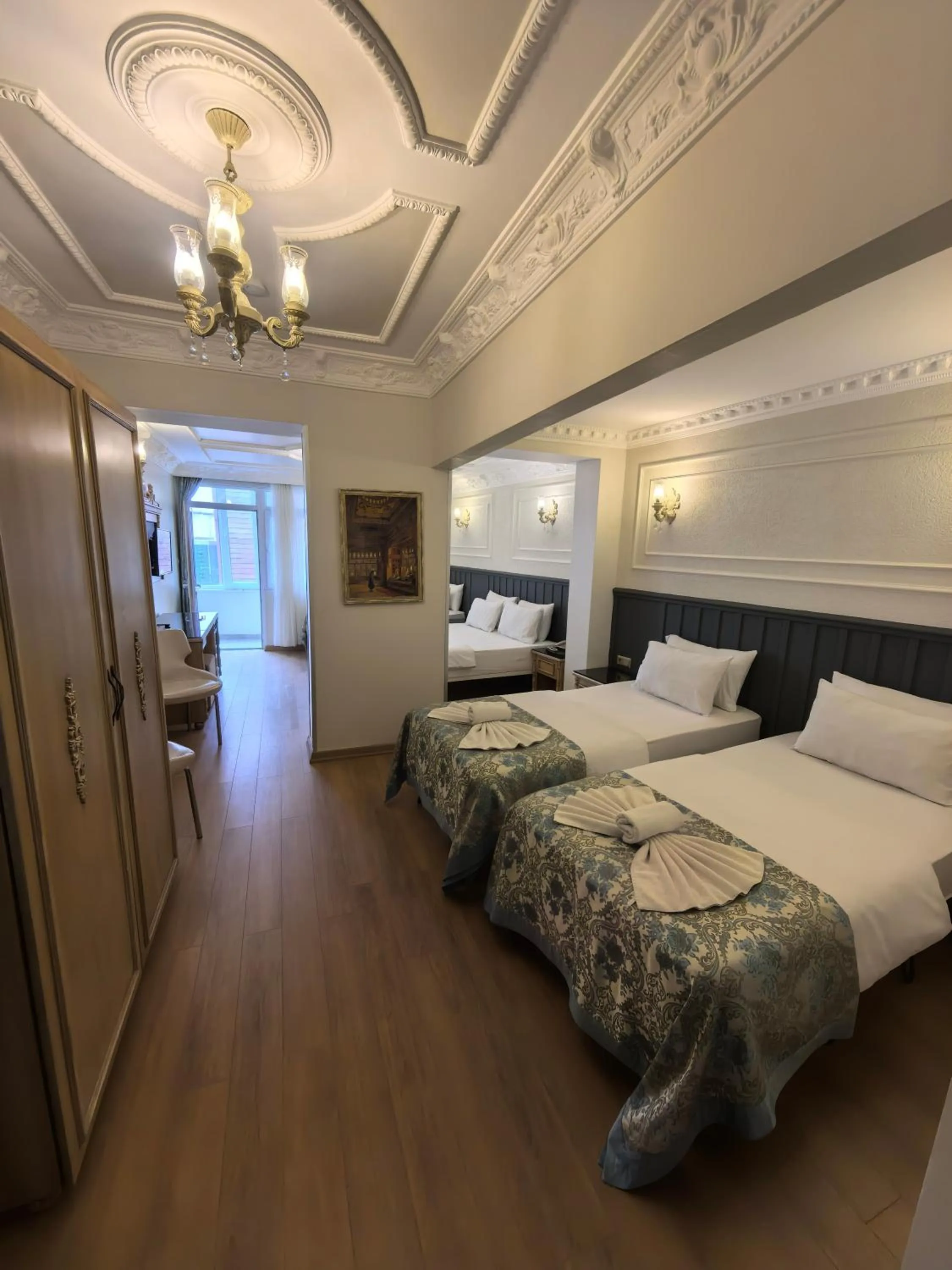 Bed in Apple Tree Hotel