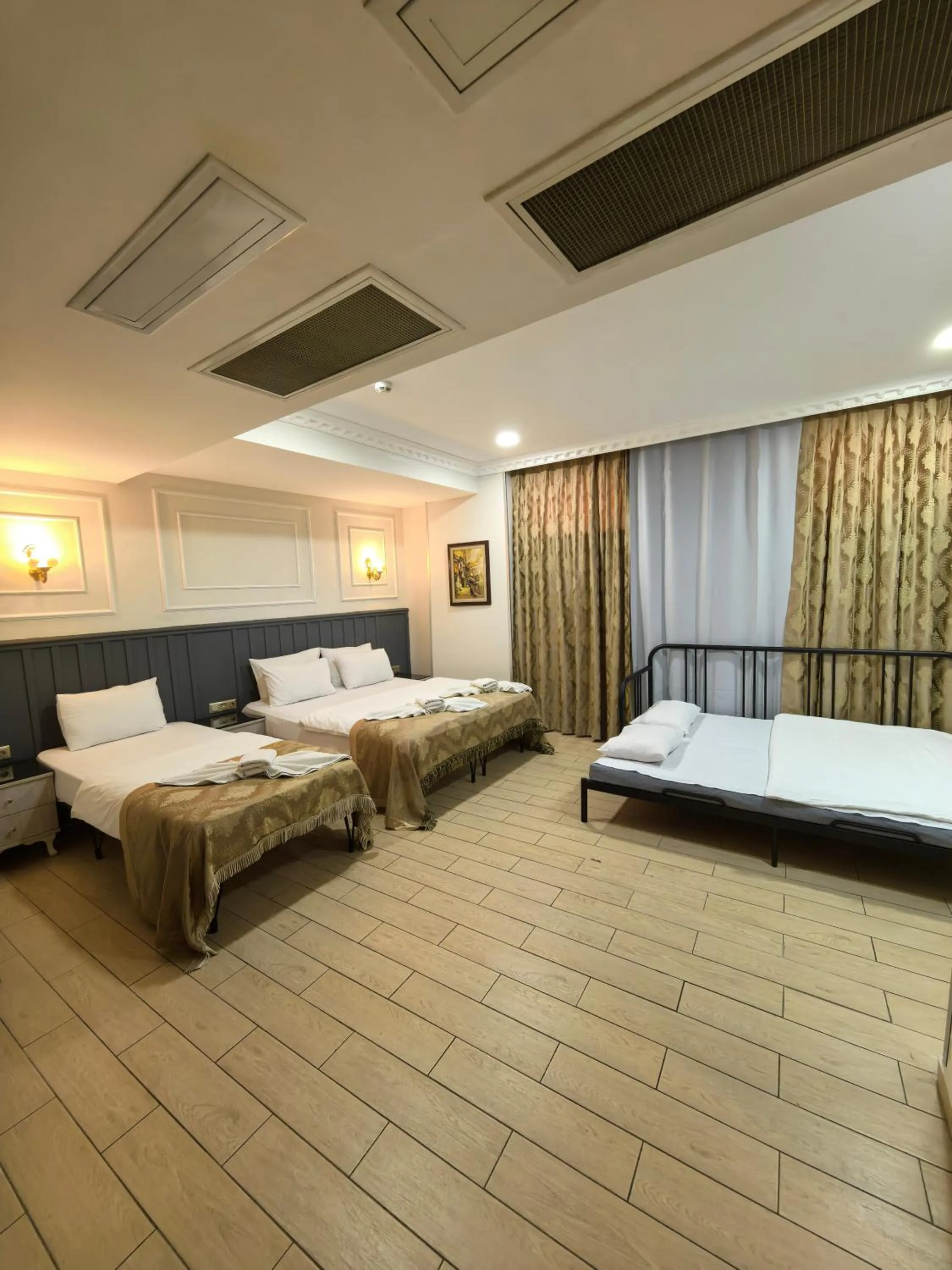 Bed in Apple Tree Hotel